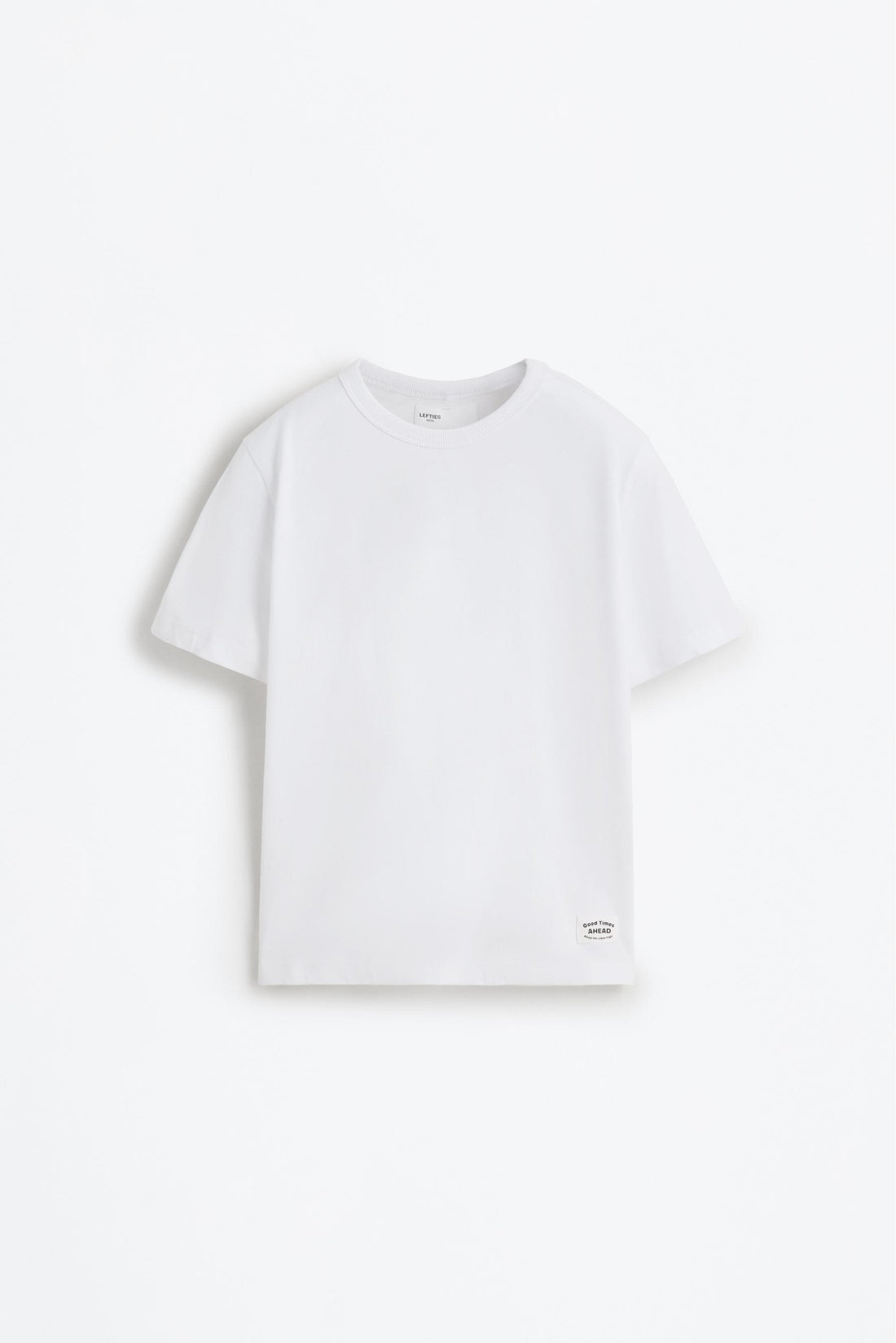 4-pack of plain T-shirts