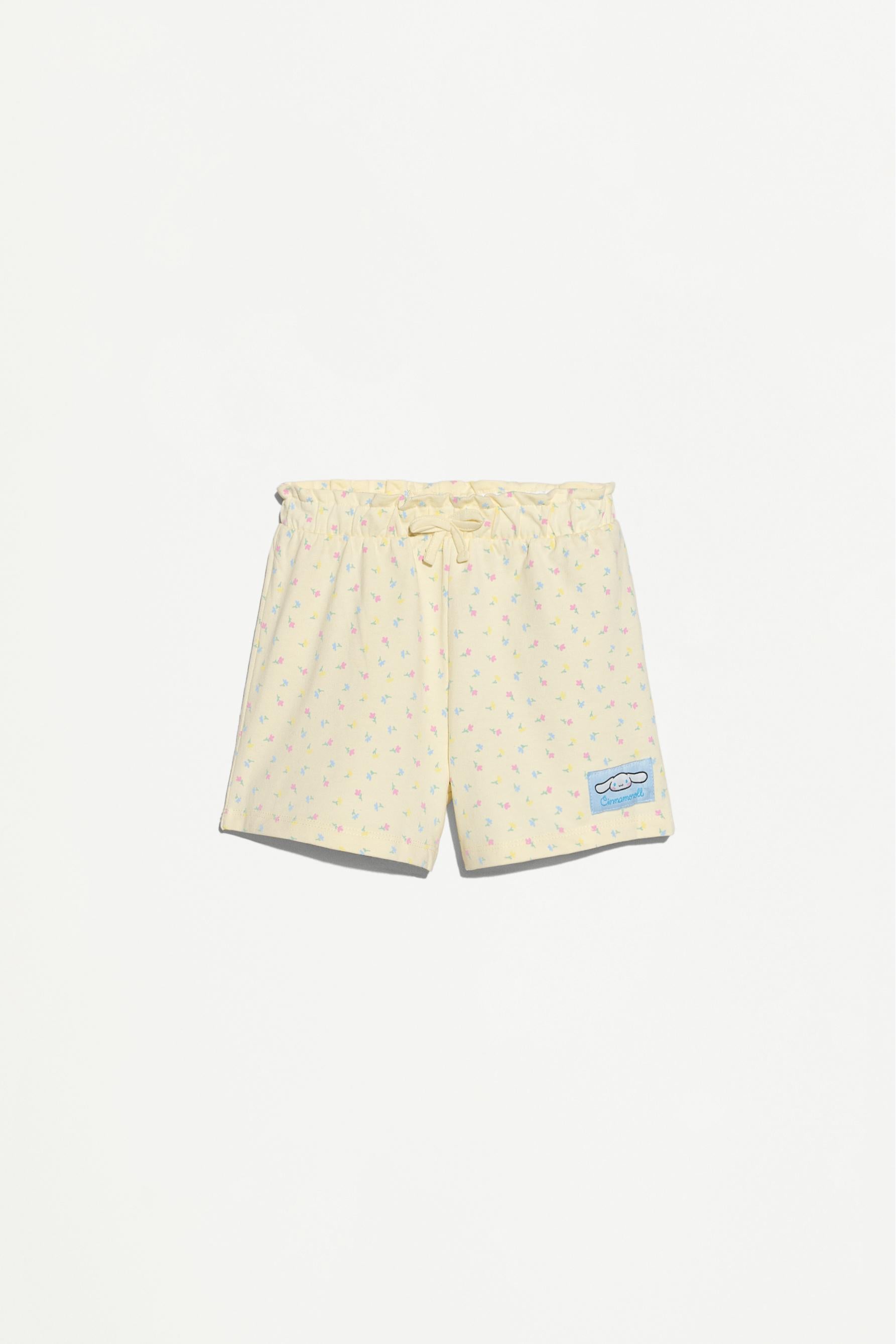 Cinnamoroll ©SANRIO T-shirt and shorts co-ord