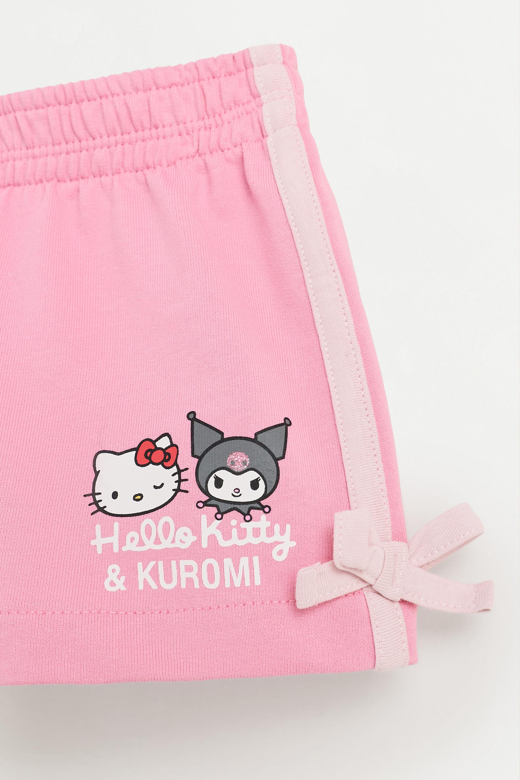 Hello Kitty & Kuromi ©SANRIO T-shirt and shorts set