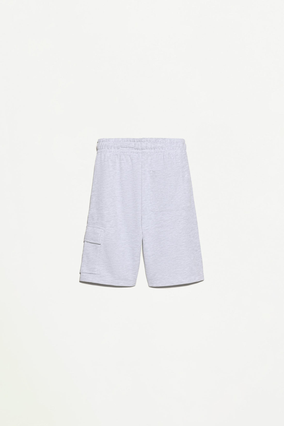 Plush cargo Bermuda shorts