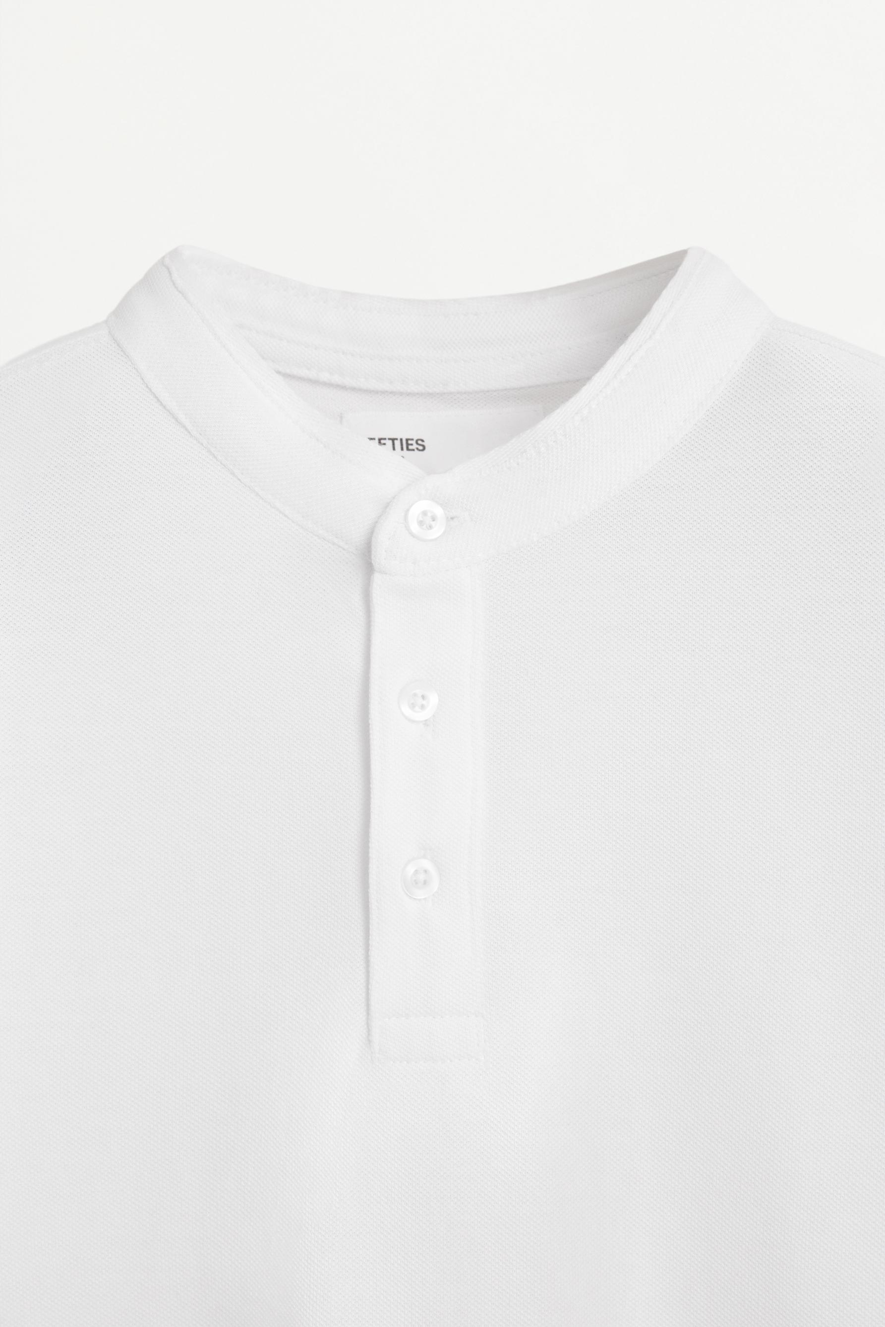 Stand collar polo shirt