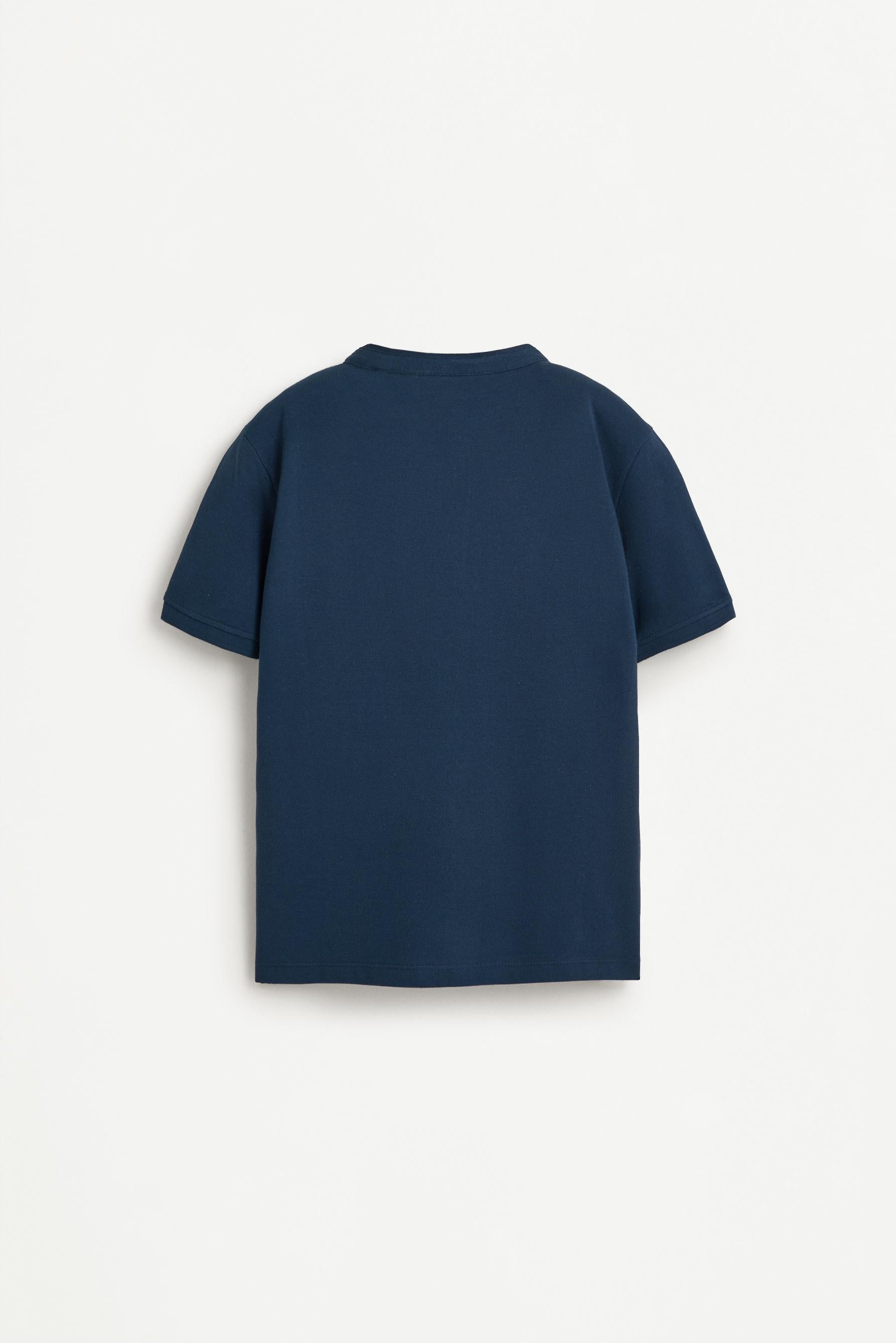 Stand collar polo shirt