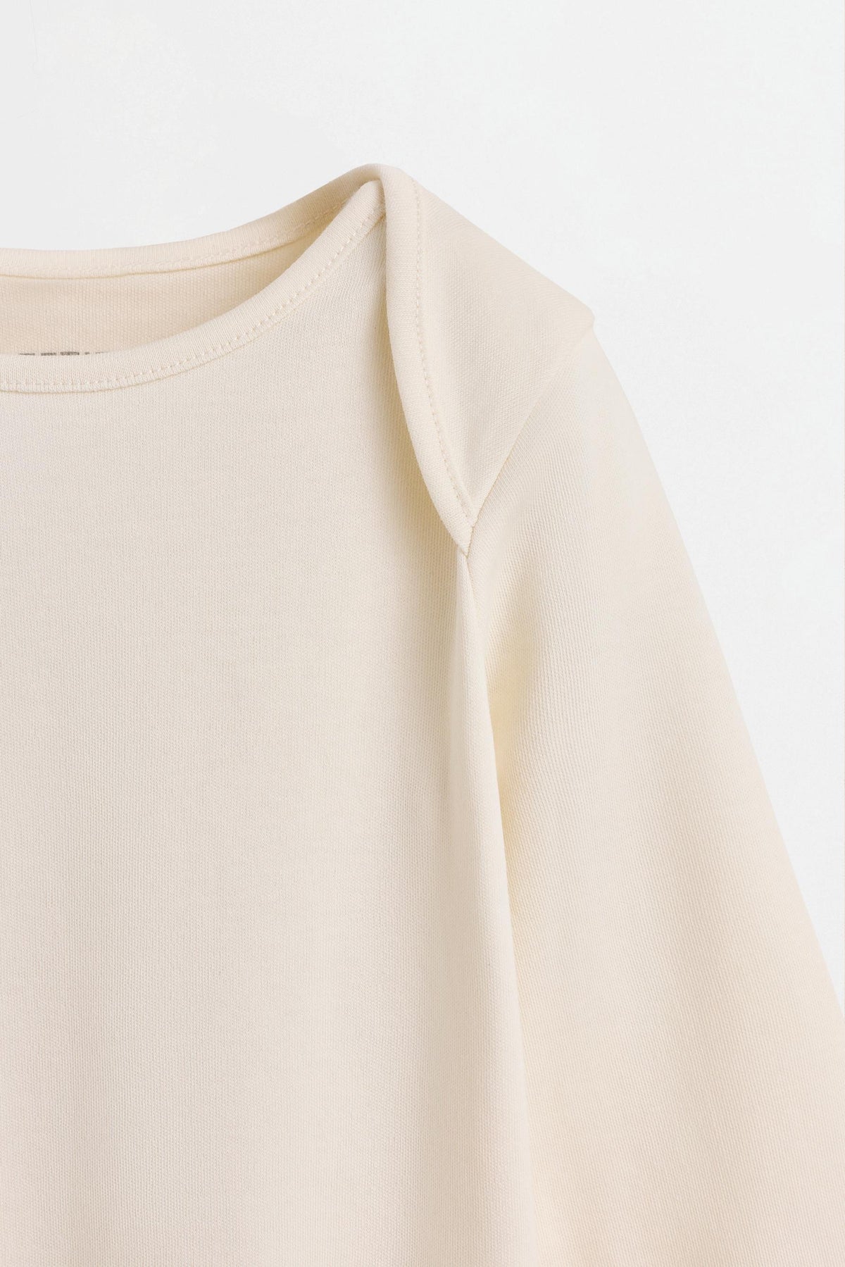 Plain long sleeve bodysuits (4-pack)