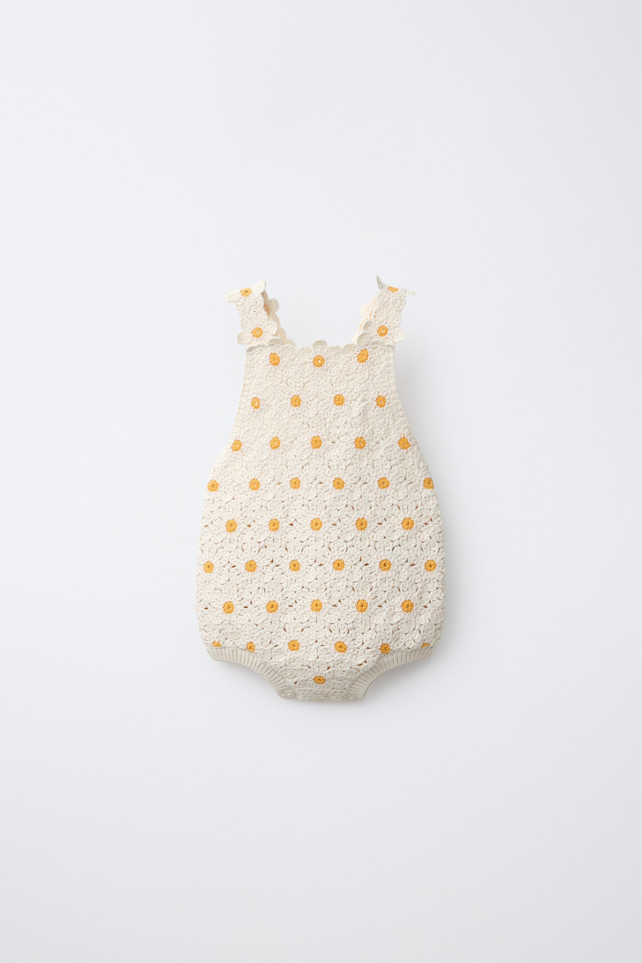 PLAIN CROCHET DAISY ROMPER