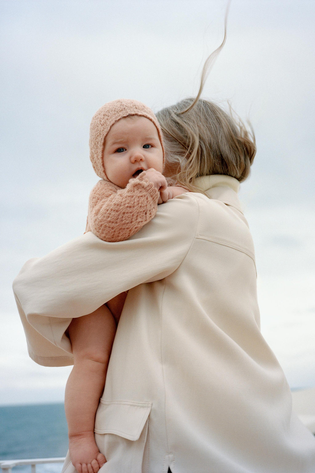 CUTWORK KNIT ROMPER - Beige-pink / 0-1 months (56 cm)