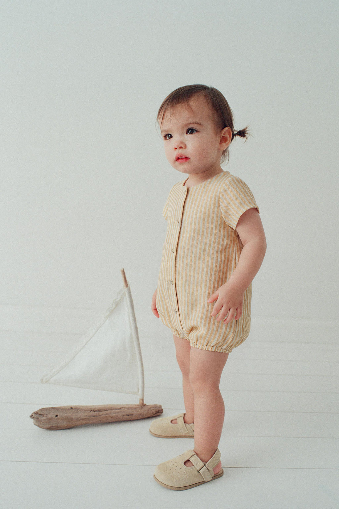 STRIPED COTTON AND LINEN ROMPER - Ochre / 12-18 months (86 cm)