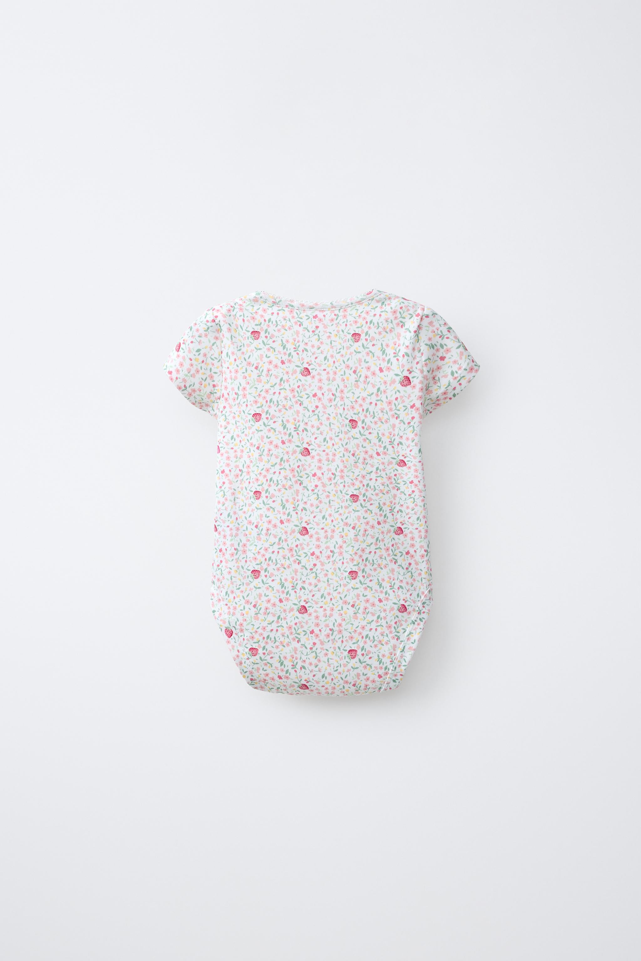 5-PACK OF SHORT SLEEVE FLOWER & STRAWBERRY BODYSUITS