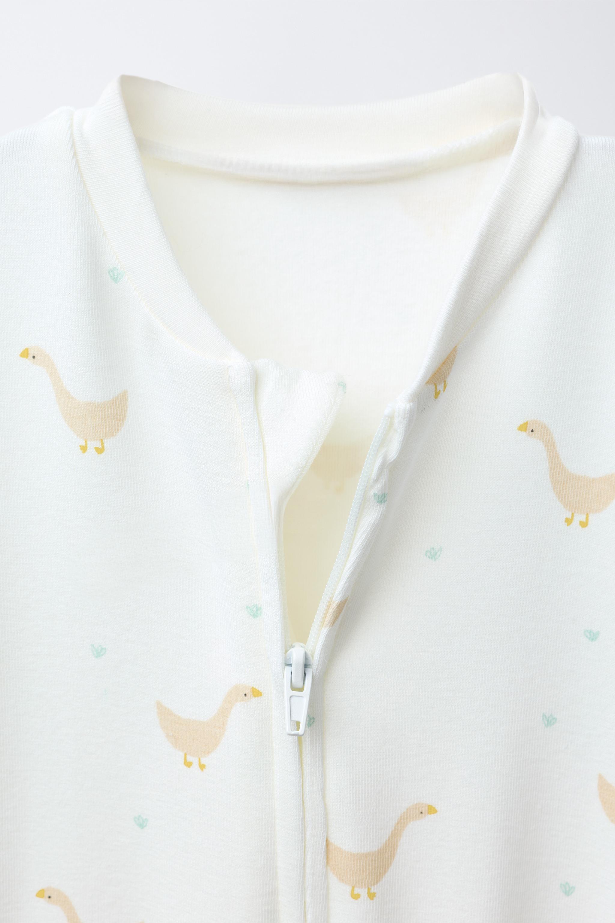 WARM DUCK CONVERTIBLE FOOT SLEEPSUIT