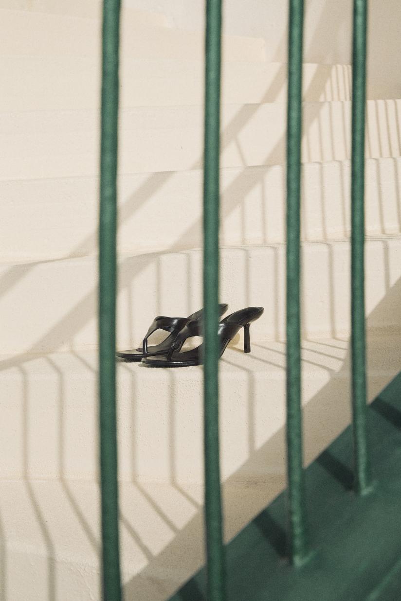 Toe heel sandal