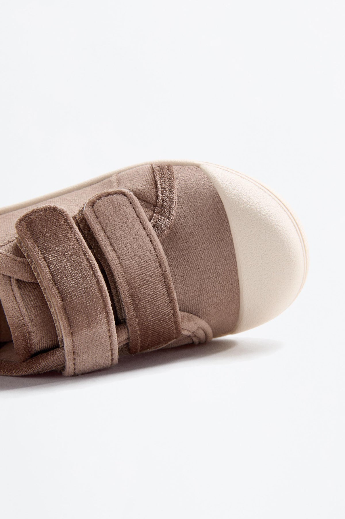 Velvet toecap slipper