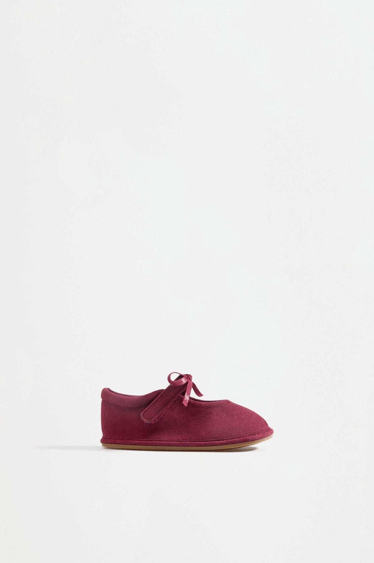 Barefoot bow ballet flats