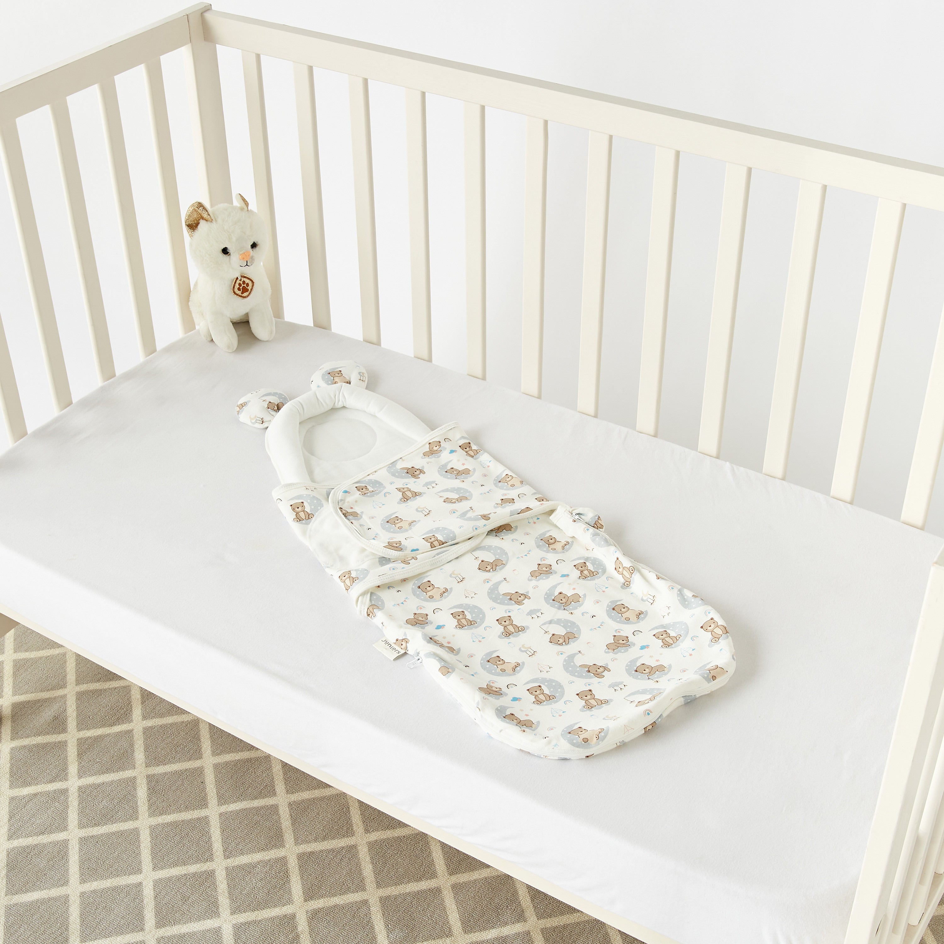 Juniors All-Over Teddy Bear Print Sleeping Bag with Wrap and Pillow - 0-6 months - HomeBabyNurseryBlankets & SwaddlesSwaddles & Sleeping Bags