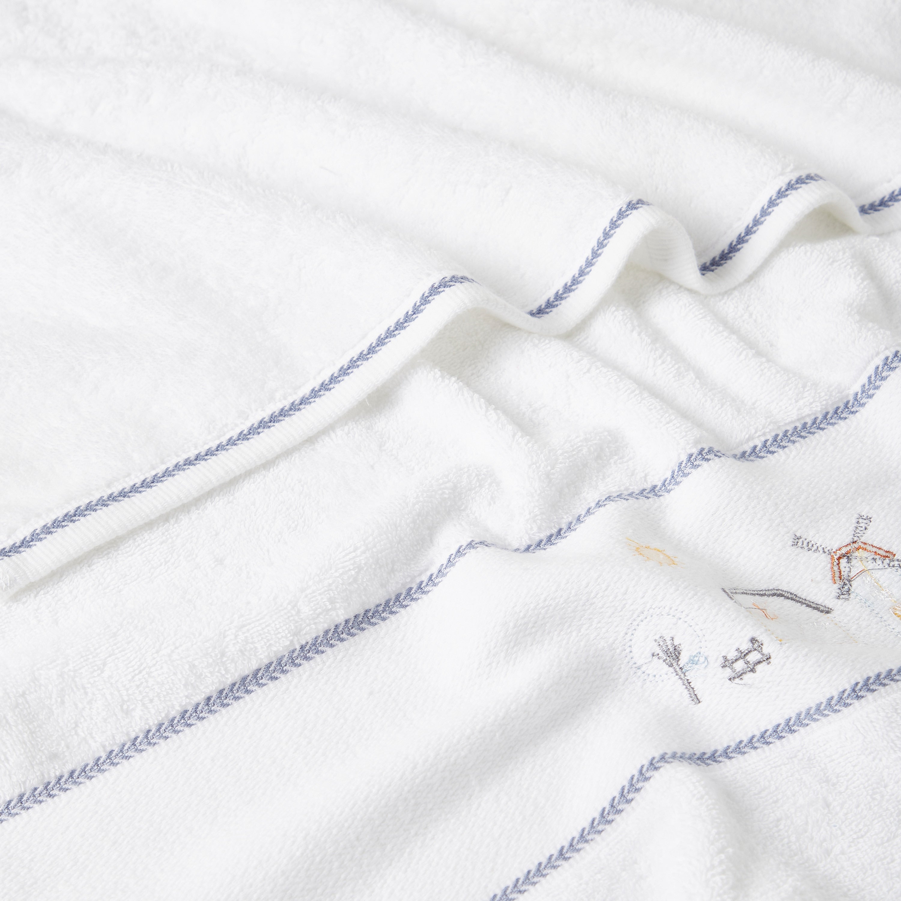 Juniors Embroidered Towel - 60x120 cm