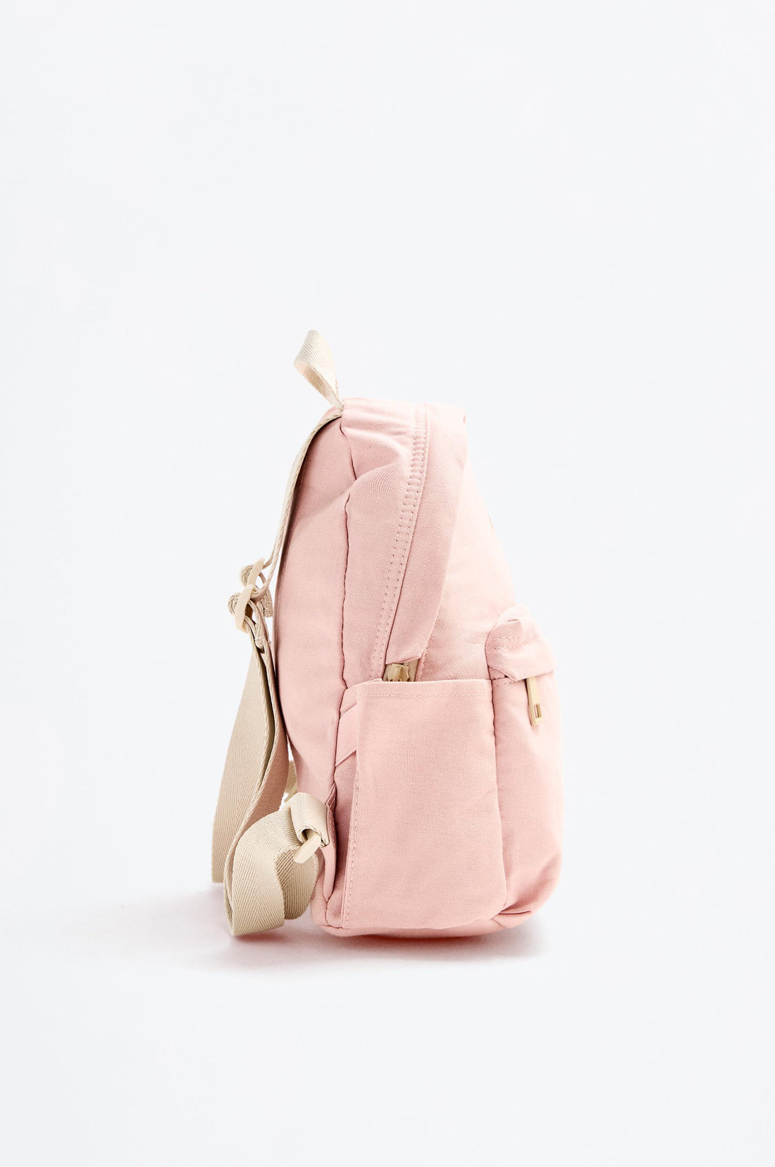 School backpack with bear detail