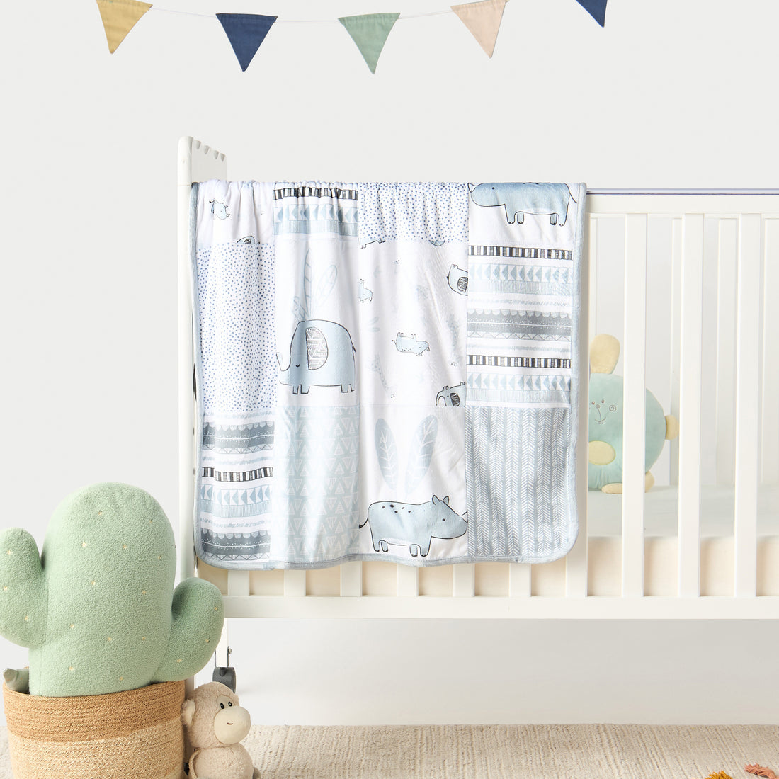Juniors Patchwork Print Sherpa Raschel Blanket - 76x102 cm - HomeBabyNurseryBlankets & SwaddlesBlankets & Quilts