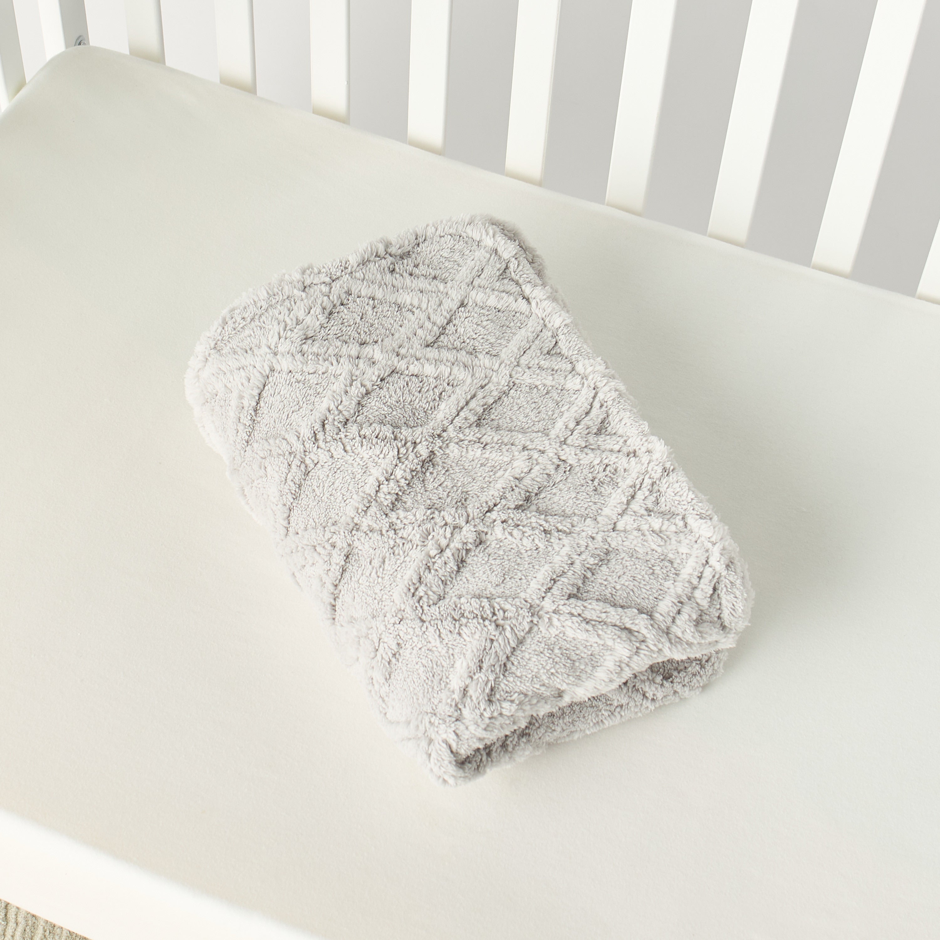 Juniors Textured Raschel Blanket - 76x102 cm