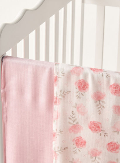 Giggles 2-Piece Assorted Muslin Swaddle Blanket Set-baby-nursery-blanketsandswaddles-swaddlesandsleepingbags-image-2