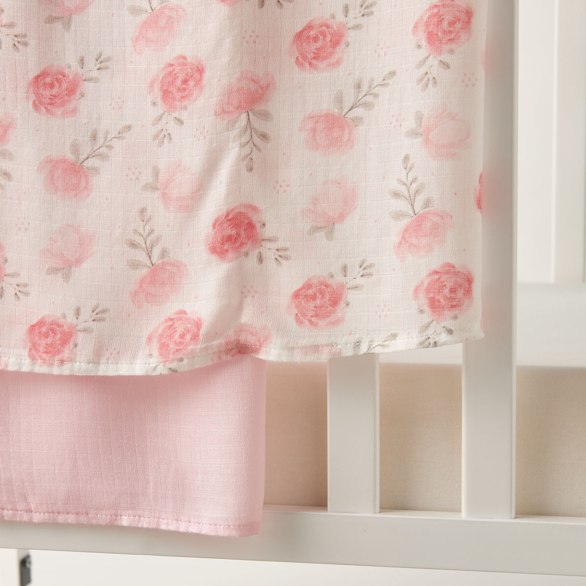 Giggles 2-Piece Assorted Muslin Swaddle Blanket Set
