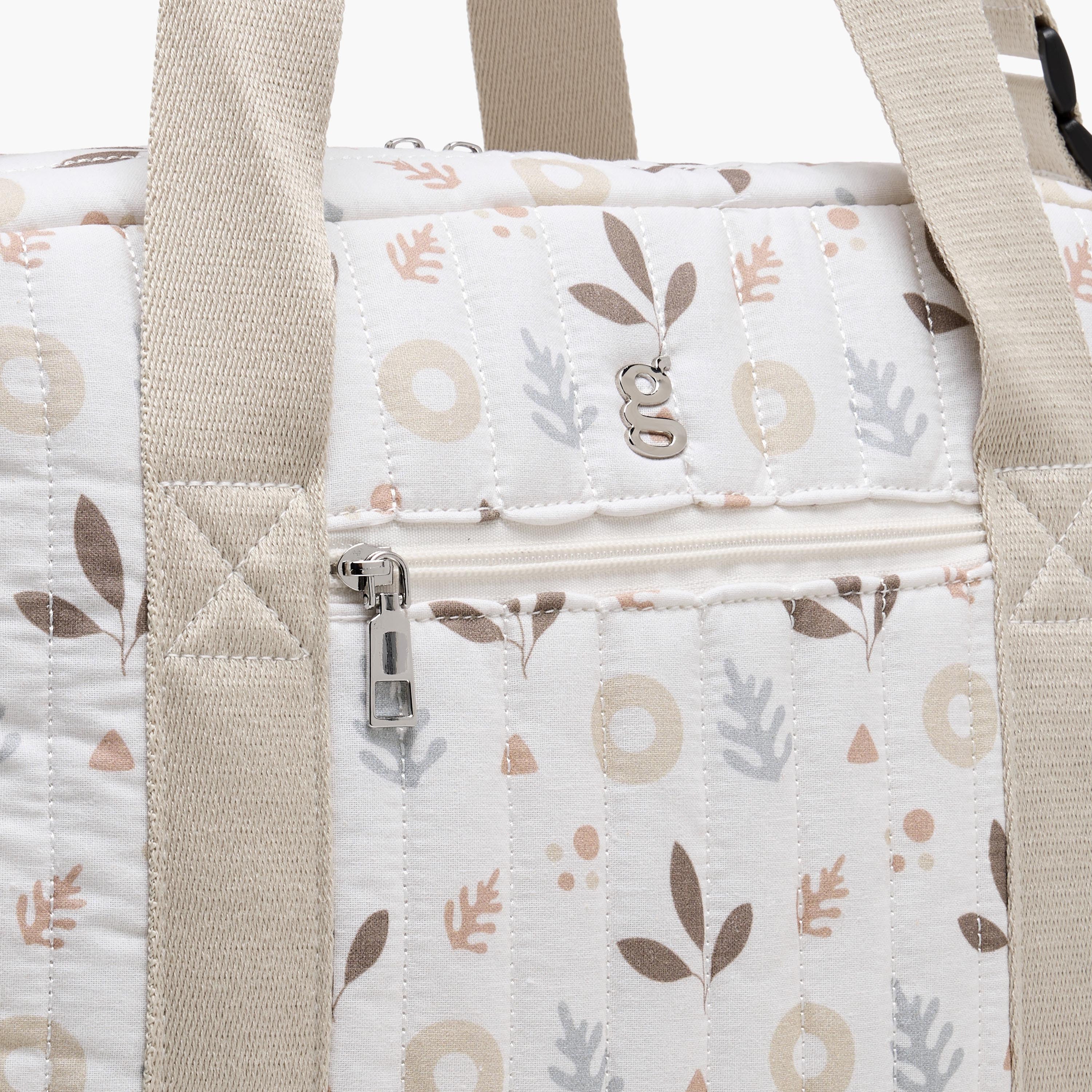 Giggles Printed Diaper Bag with Zip Closure and Top Handles