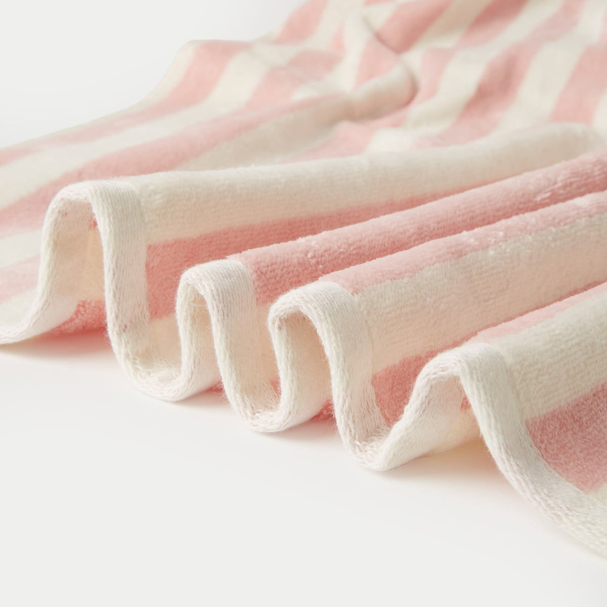 Giggles Striped Bath Towel - 70x140 cm