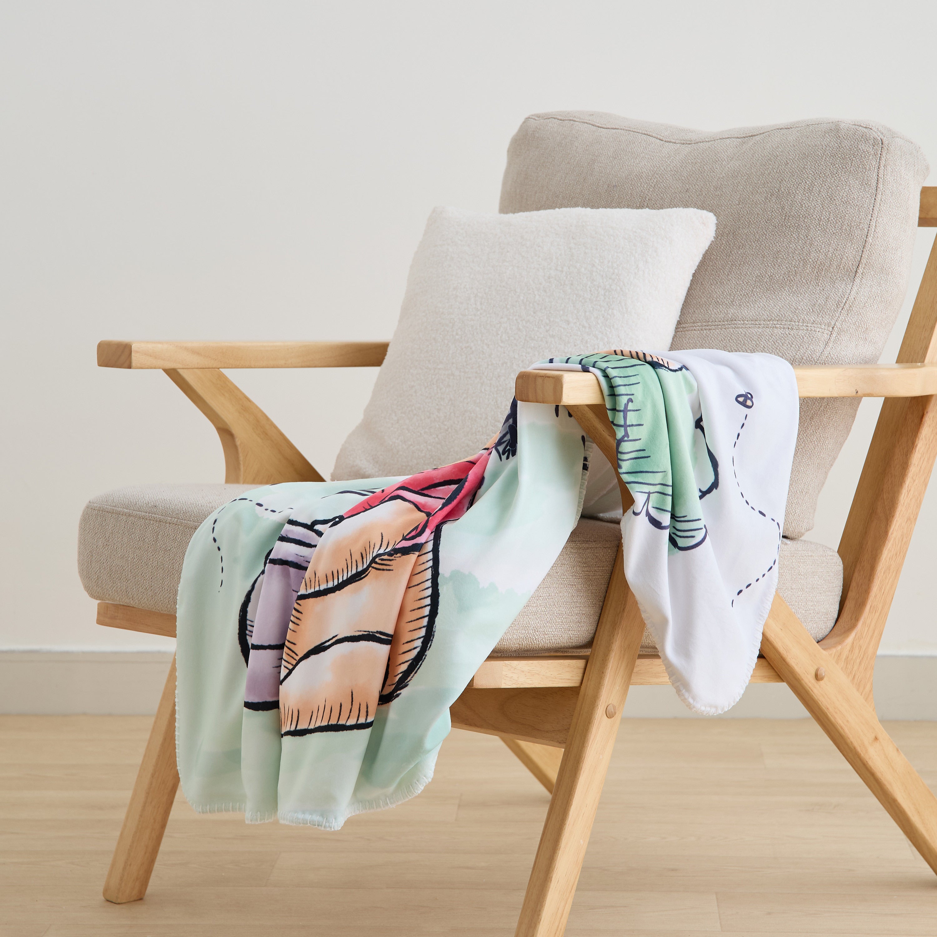 Disney Winnie the Pooh Print Raschel Blanket - 80x100 cm