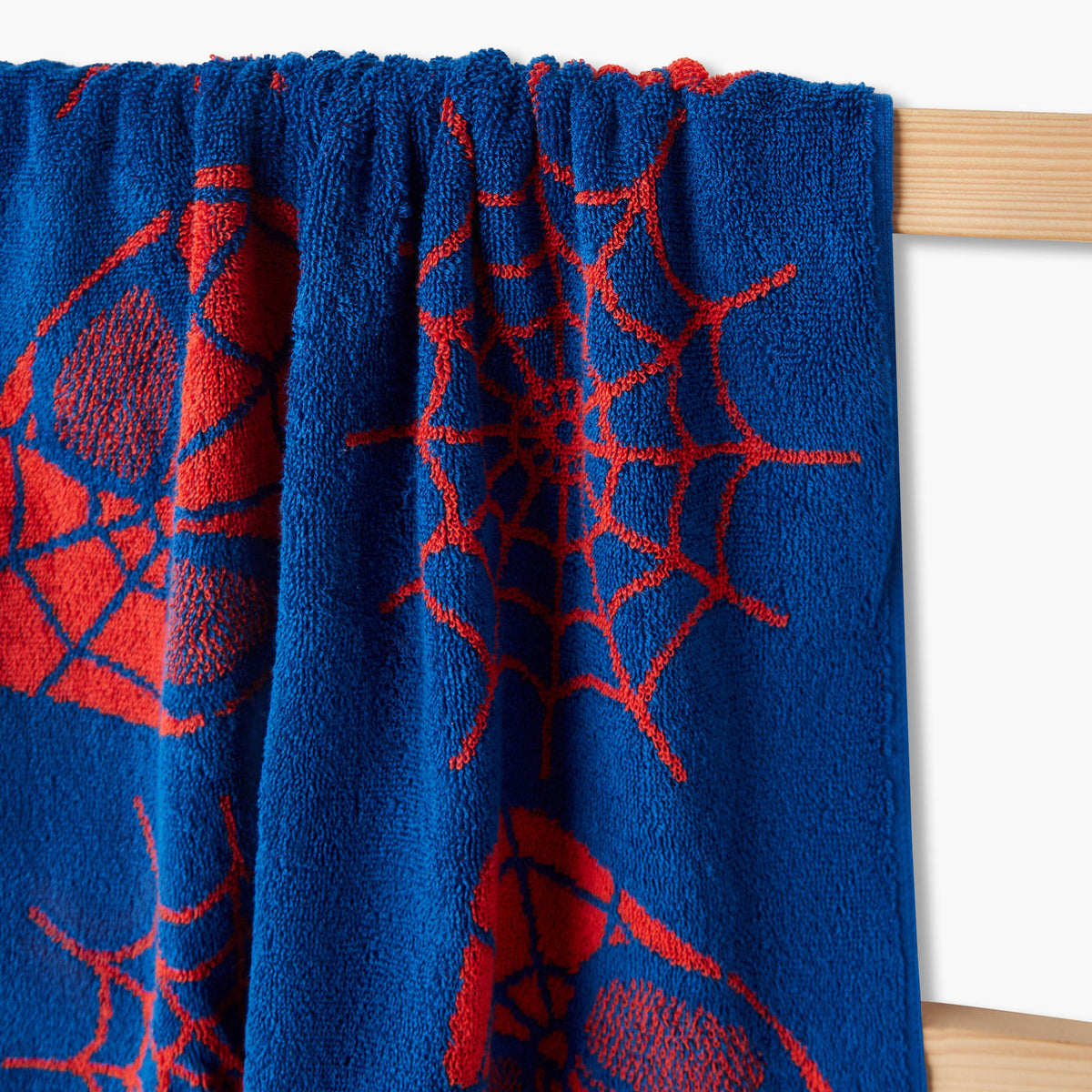 Disney 70x140 cm Baby Towel with Spider-Man Design