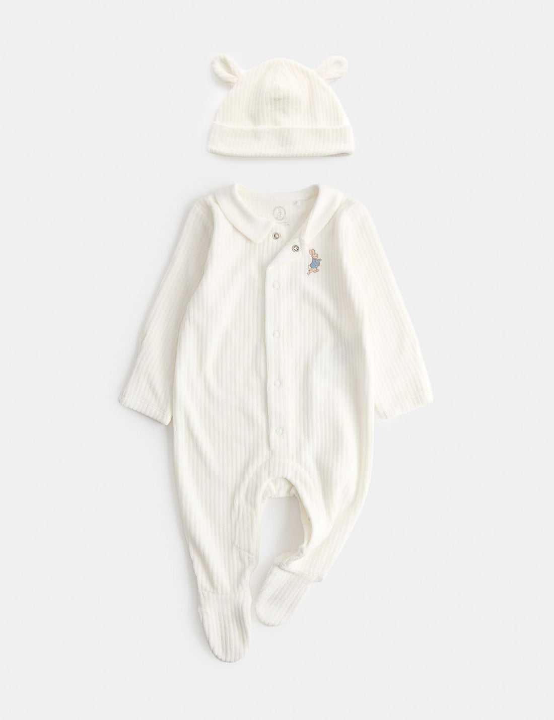 2 Piece Peter Rabbit™ Sleepsuit & Hat (7lbs - 1 Yrs)