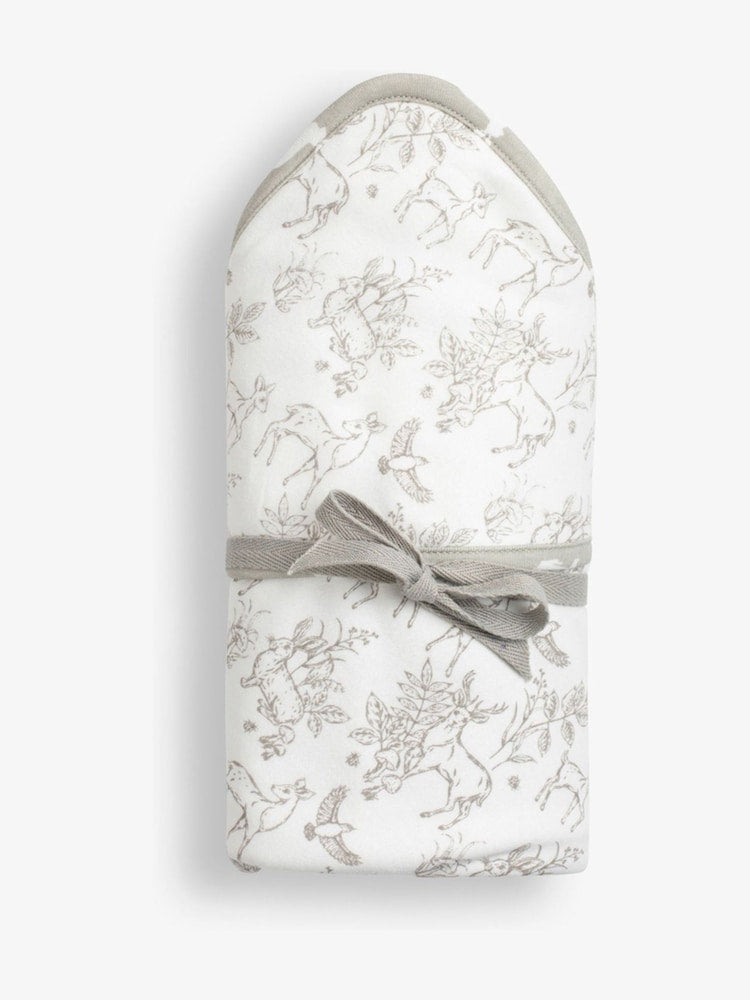The Little Tailor White Welcome Little Baby 100% Cotton Gift Set 4 Piece