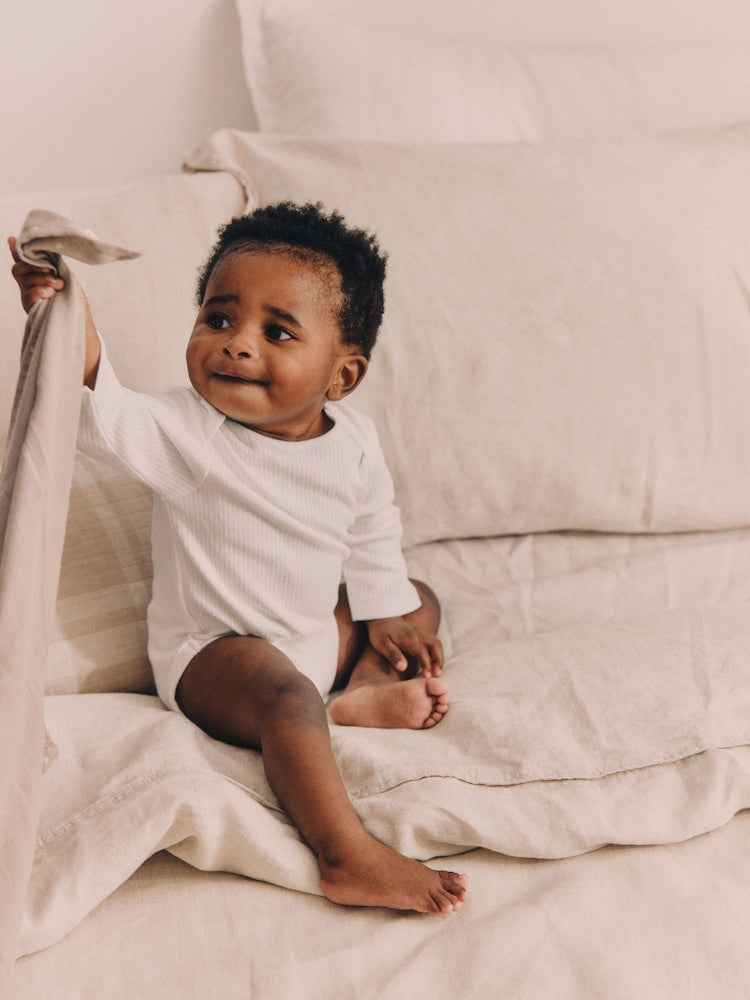 White 5 Pack Essential Baby Long Sleeve Bodysuits
