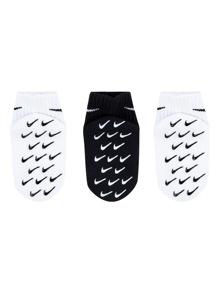 Nike White Infant Gripper Socks 3 Pack - Size 6-12 Months (68-80cm)