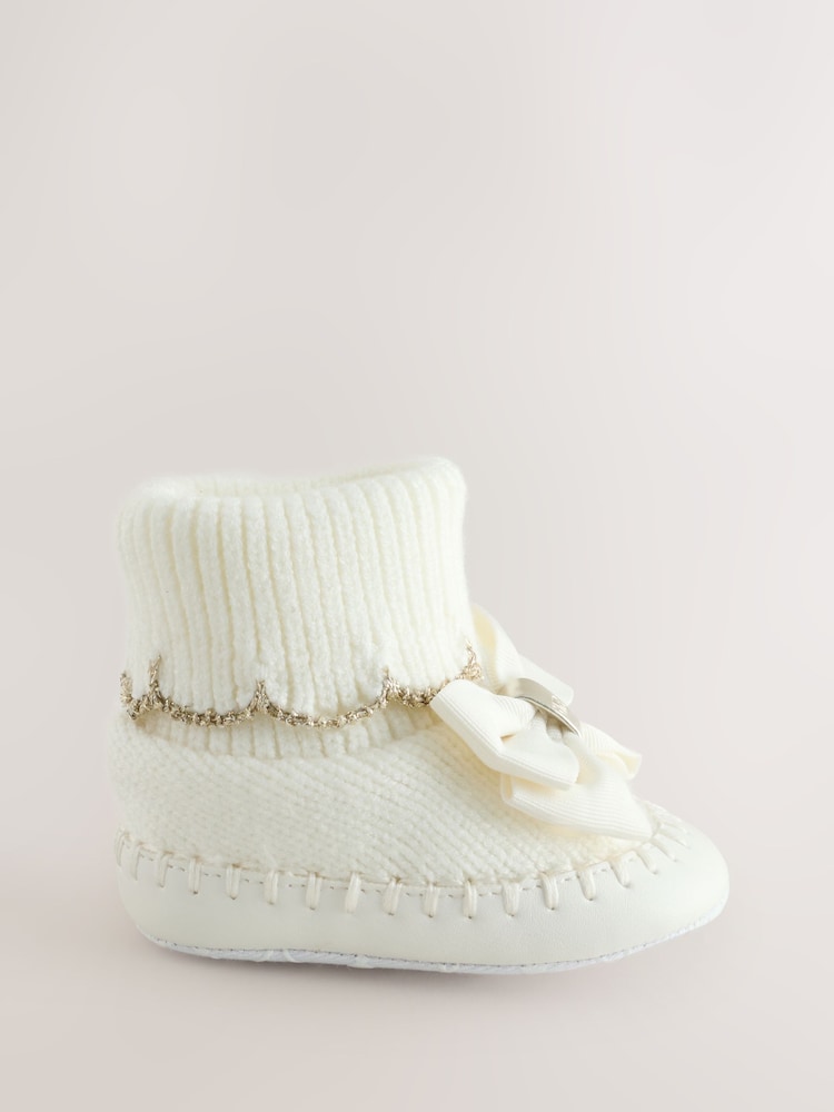 Baby Girls Scallop Edge Knitted Padders Booties with Bow