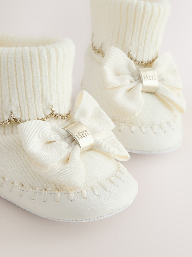 Baby Girls Scallop Edge Knitted Padders Booties with Bow