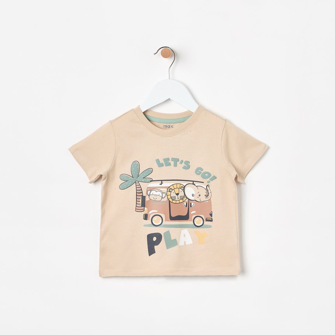 Graphic Print T-shirt and Plain Shorts Set
