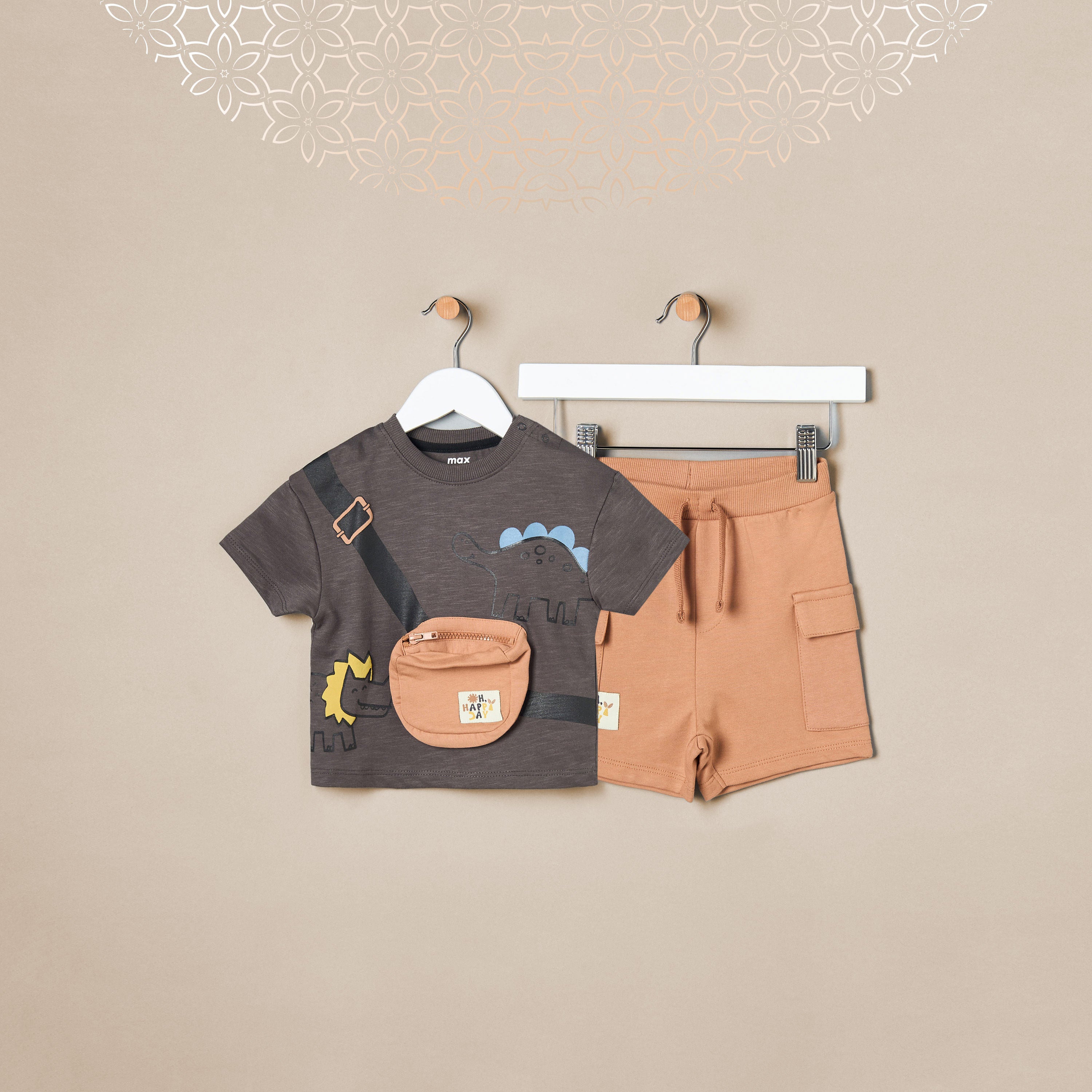 Pouch Applique Cotton T-shirt and Shorts Set