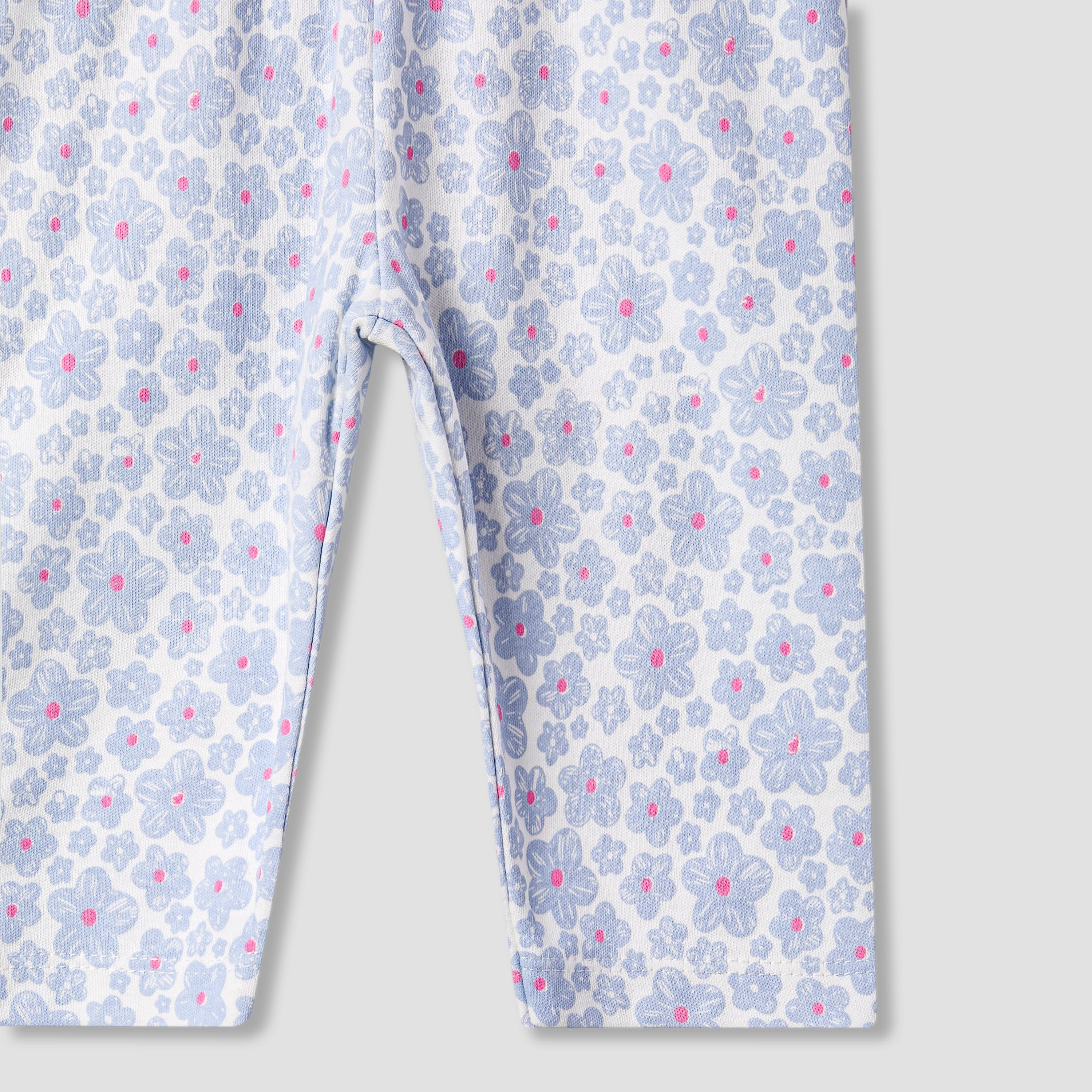 Juniors Pyjama Set with Fun Print - Soft Cotton - Long Sleeves - Round Neck - Set of 4