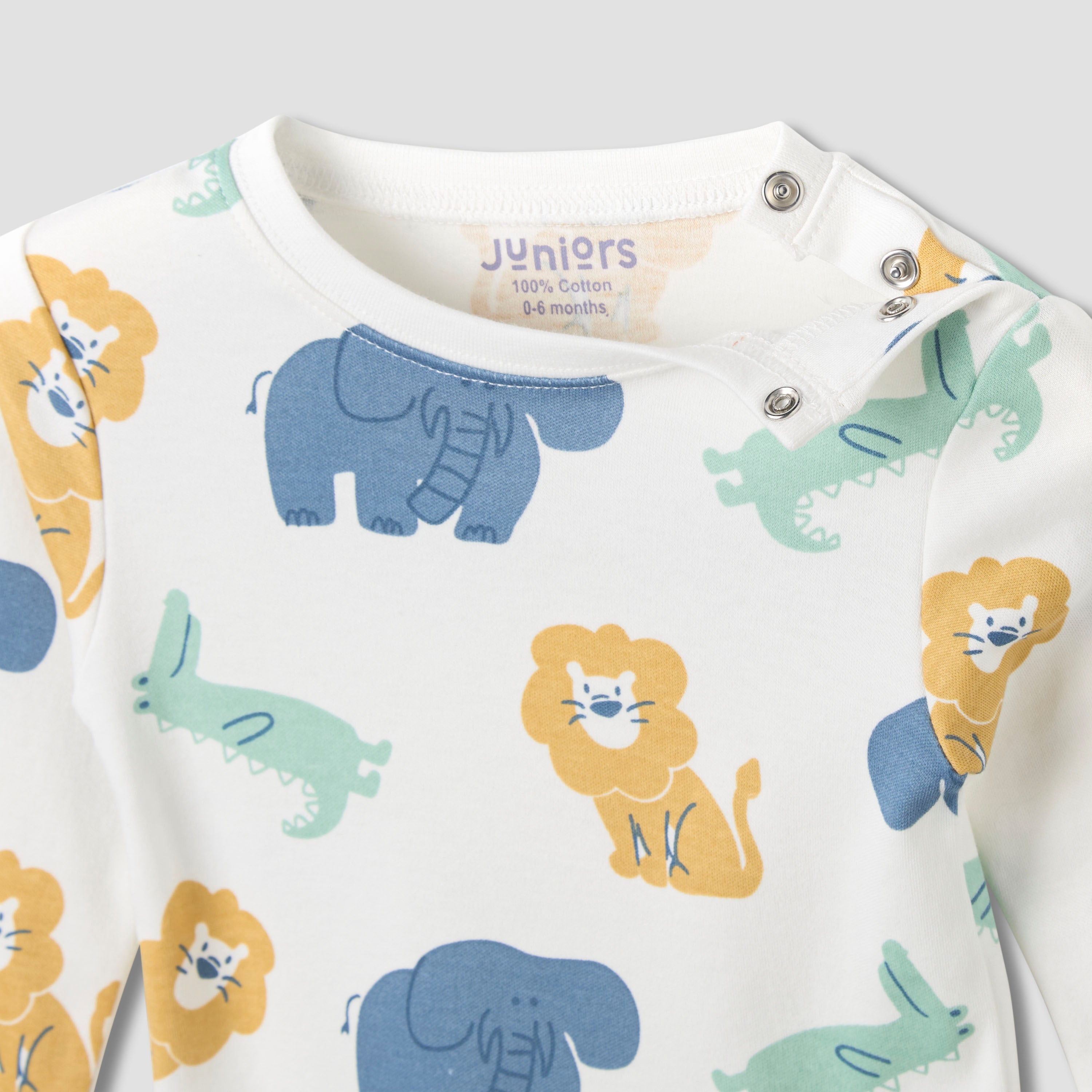 Juniors Printed T-shirt and Pyjama Set