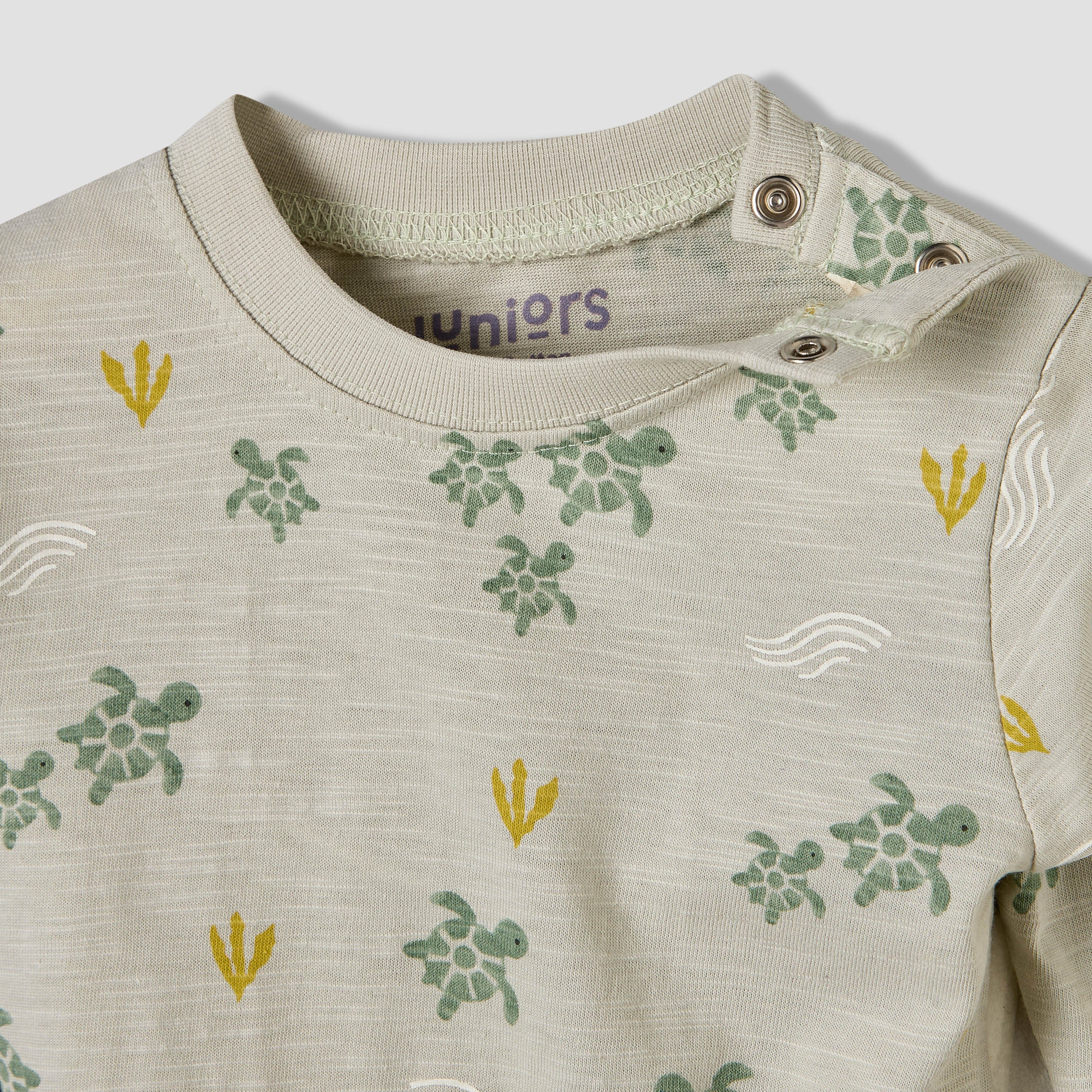 Juniors Cotton Round Neck Long Sleeves Pyjama Set with Turtle Print