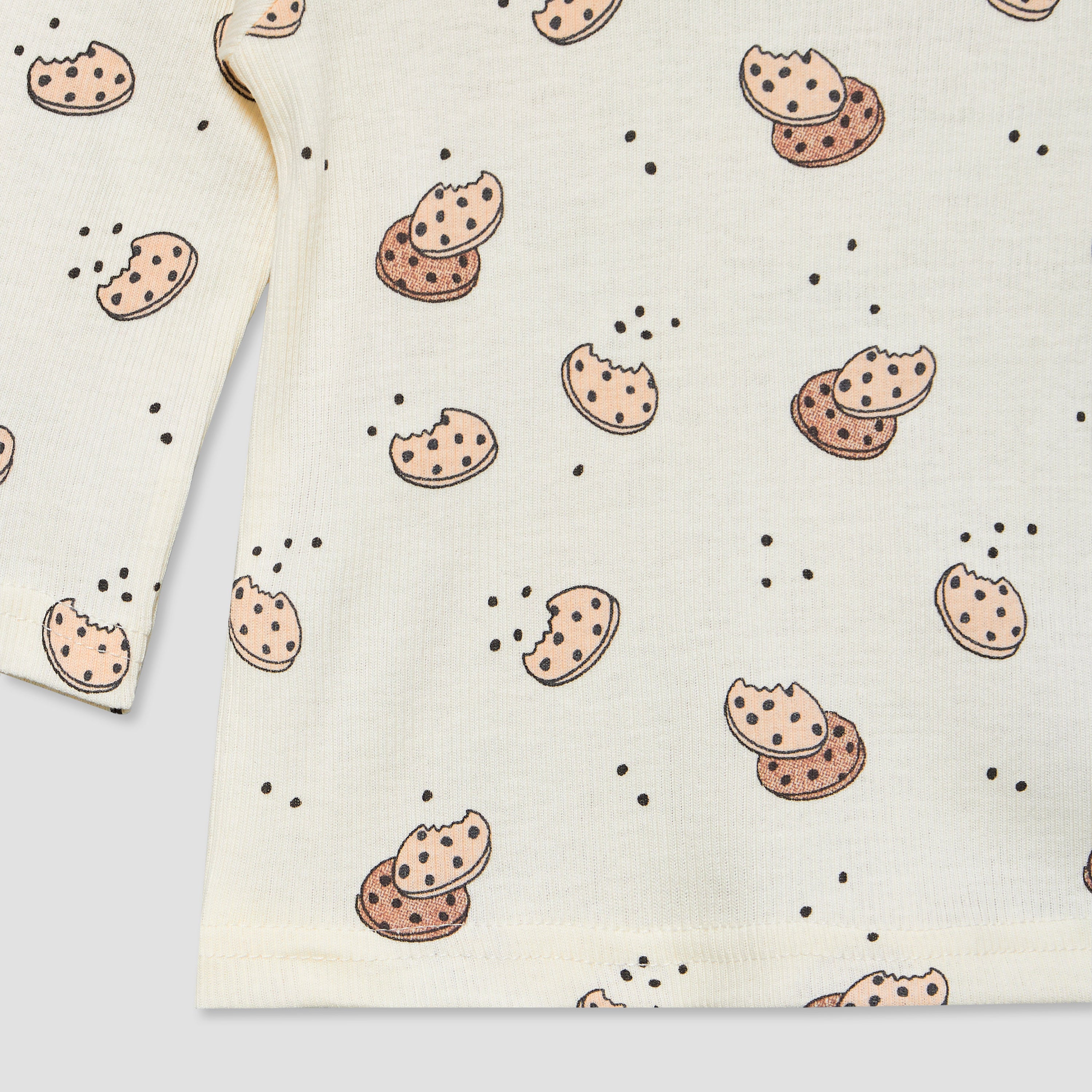 Juniors Cotton Crew Neck Long Sleeves Pyjama Set with Cookie Print