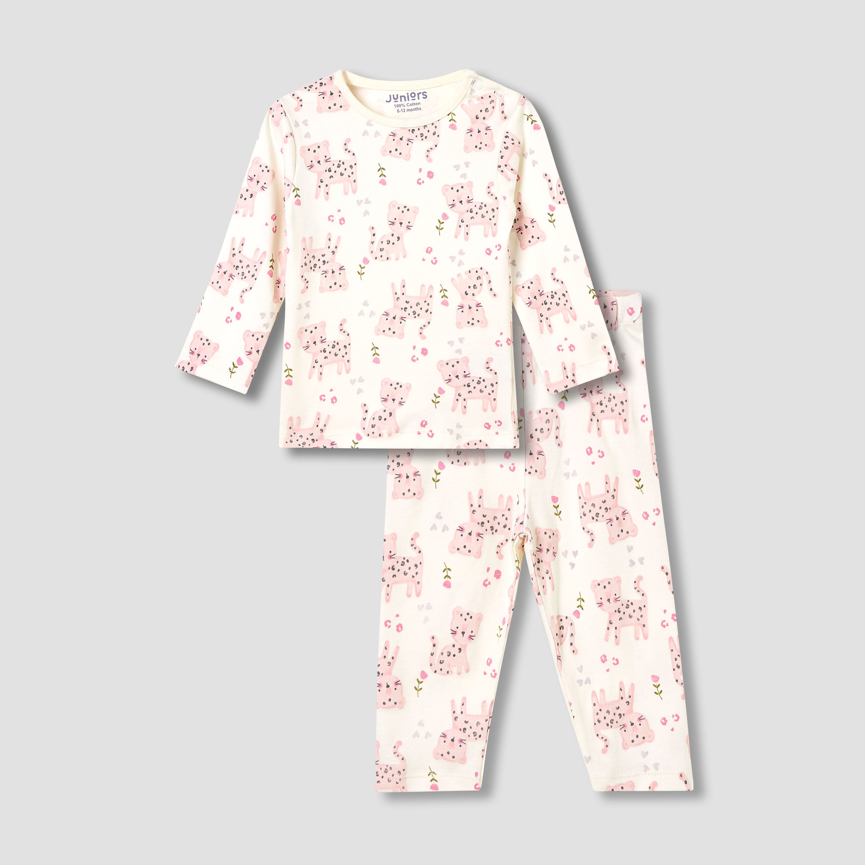 Juniors Giraffe Print T-shirt and Pyjama Set