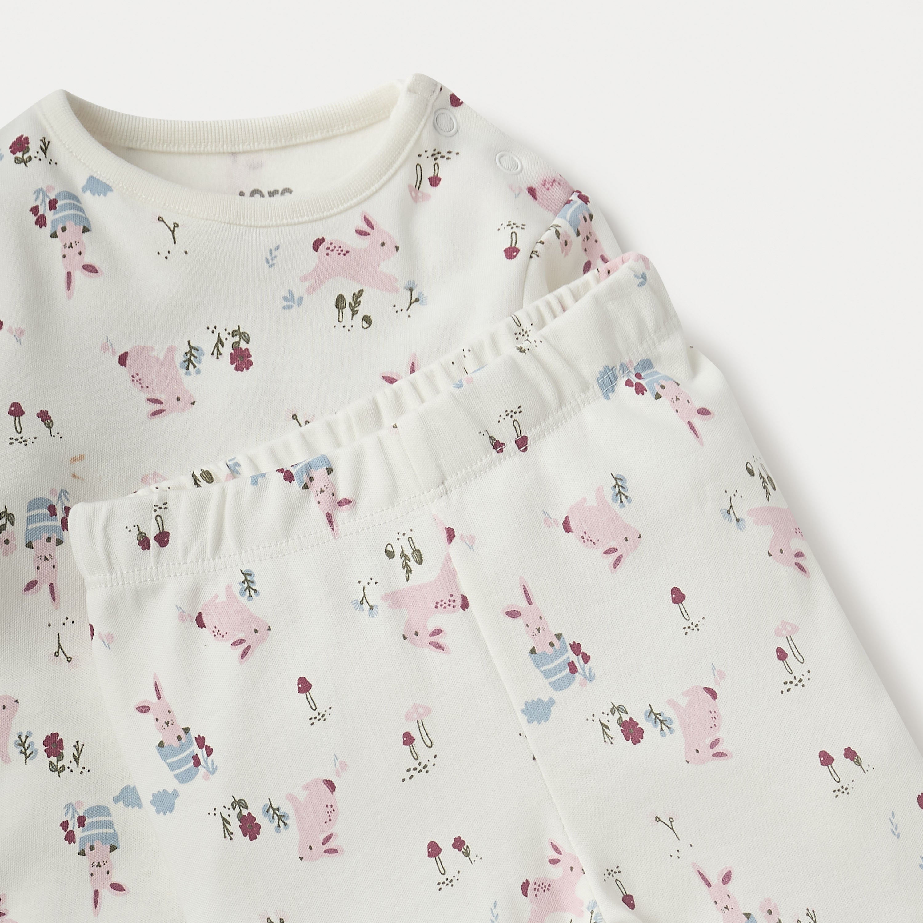 Juniors Printed Long Sleeves T-shirt and Pyjama Set