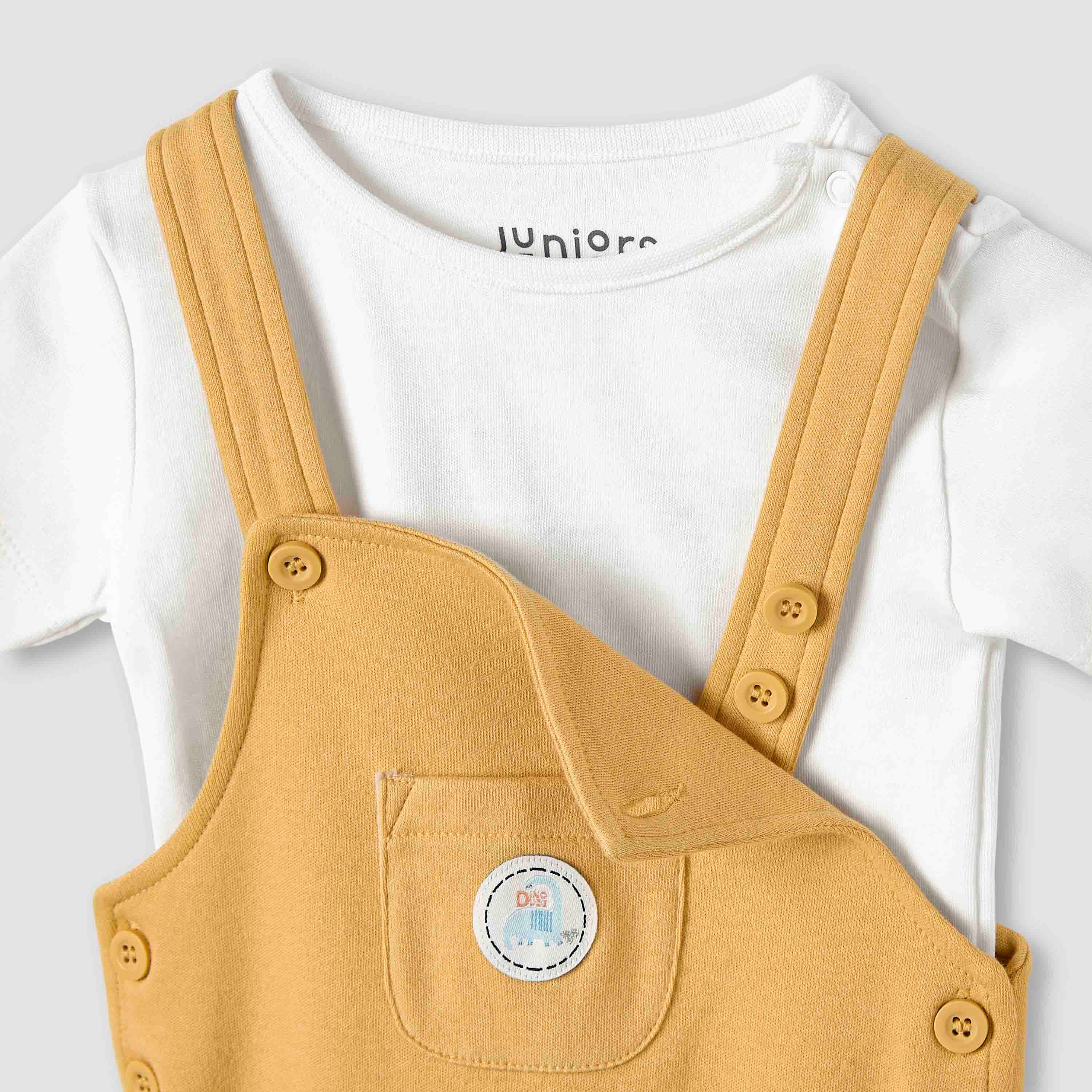 Juniors Solid Dungarees and T-shirt Set