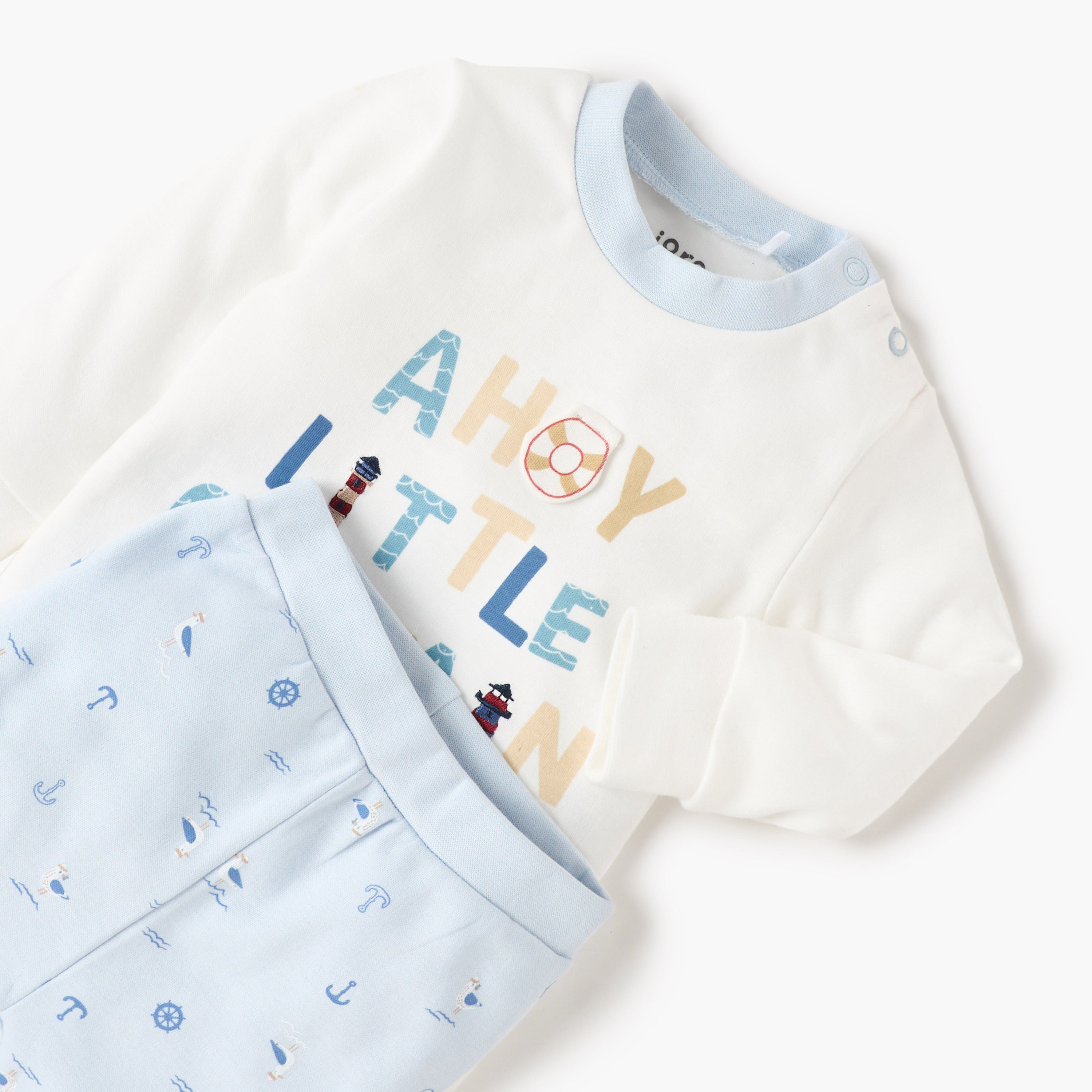 Juniors Printed T-shirt and Pyjama Set