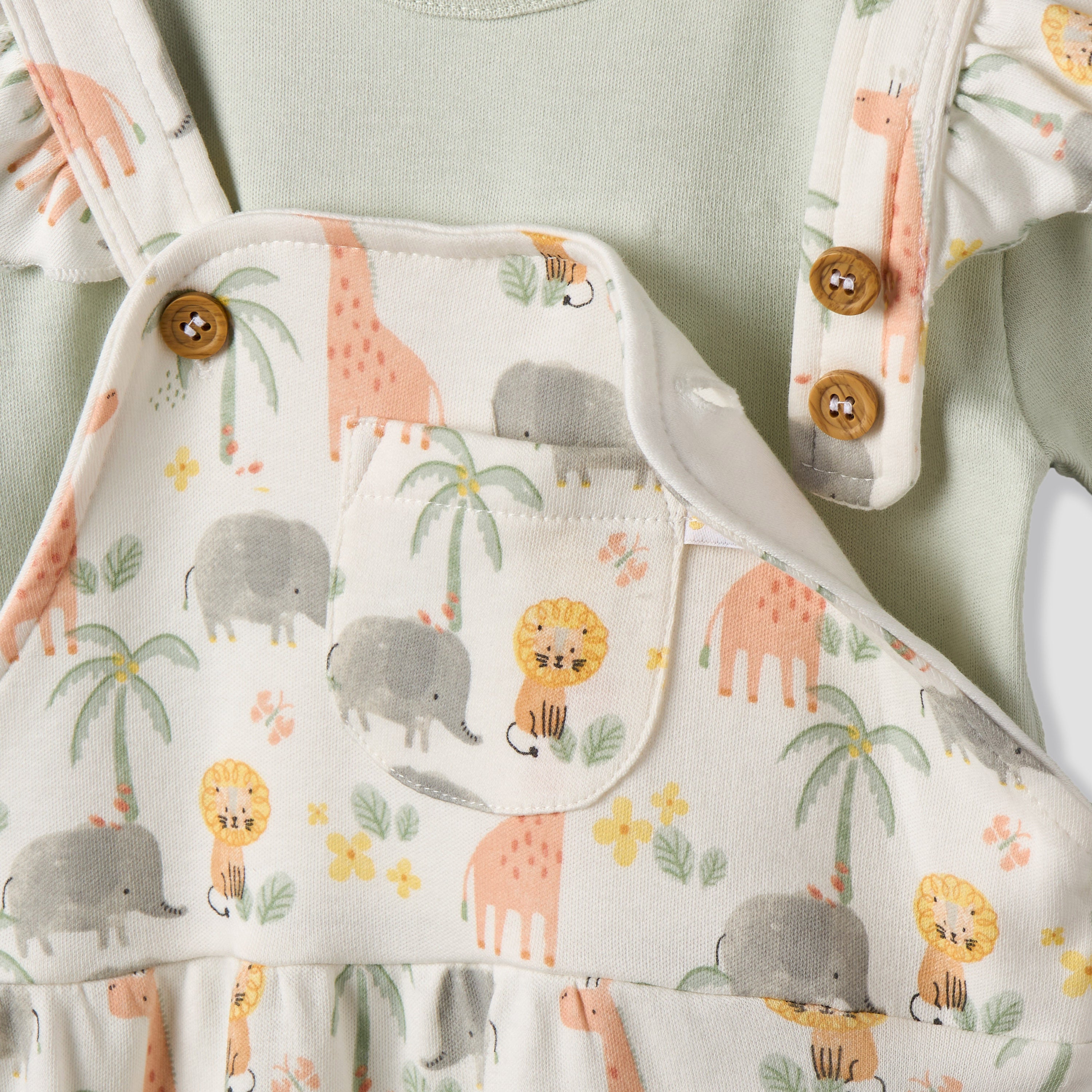 Juniors Round Neck Short Sleeves T-shirt and Dungaree Set with Safari Print