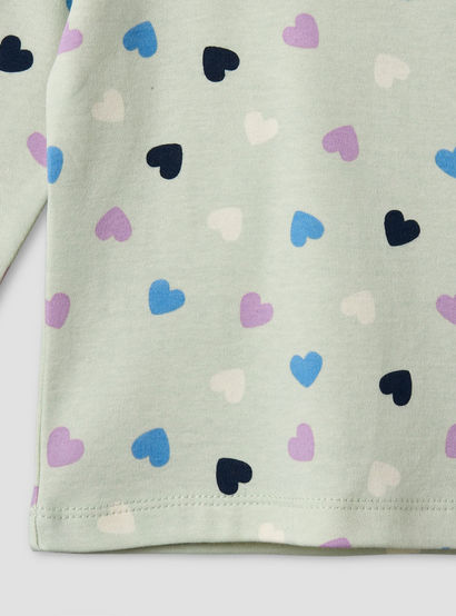 Juniors Cotton Round Neck Long Sleeves Pyjama Set with Heart Print-baby-girls-clothing-nightwear-pyjamasets-image-6