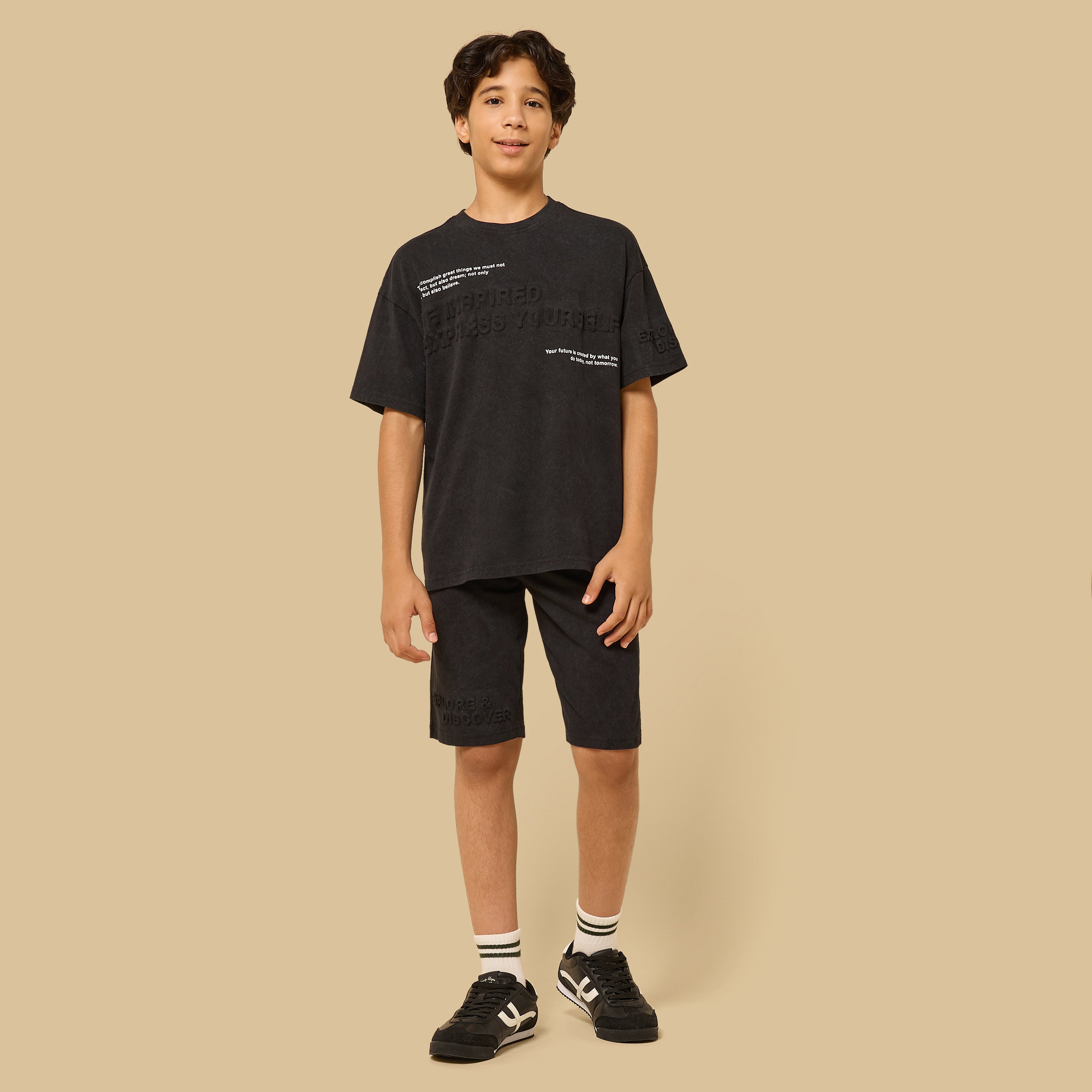 Slogan Print T-shirt and Shorts Set