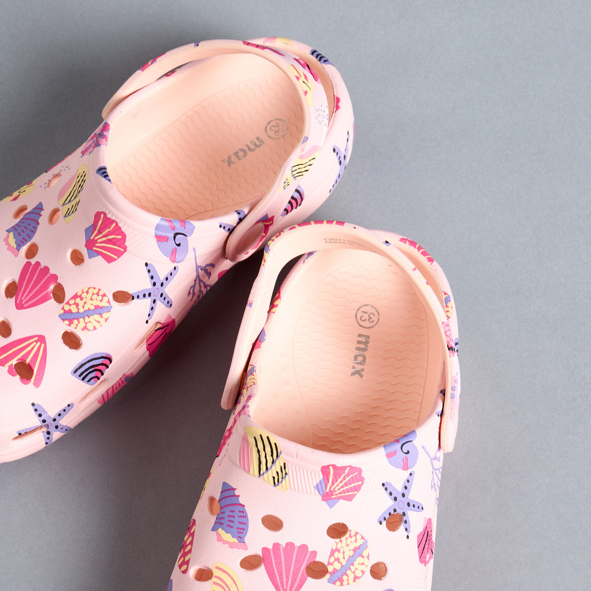 Printed Clogs with Backstrap