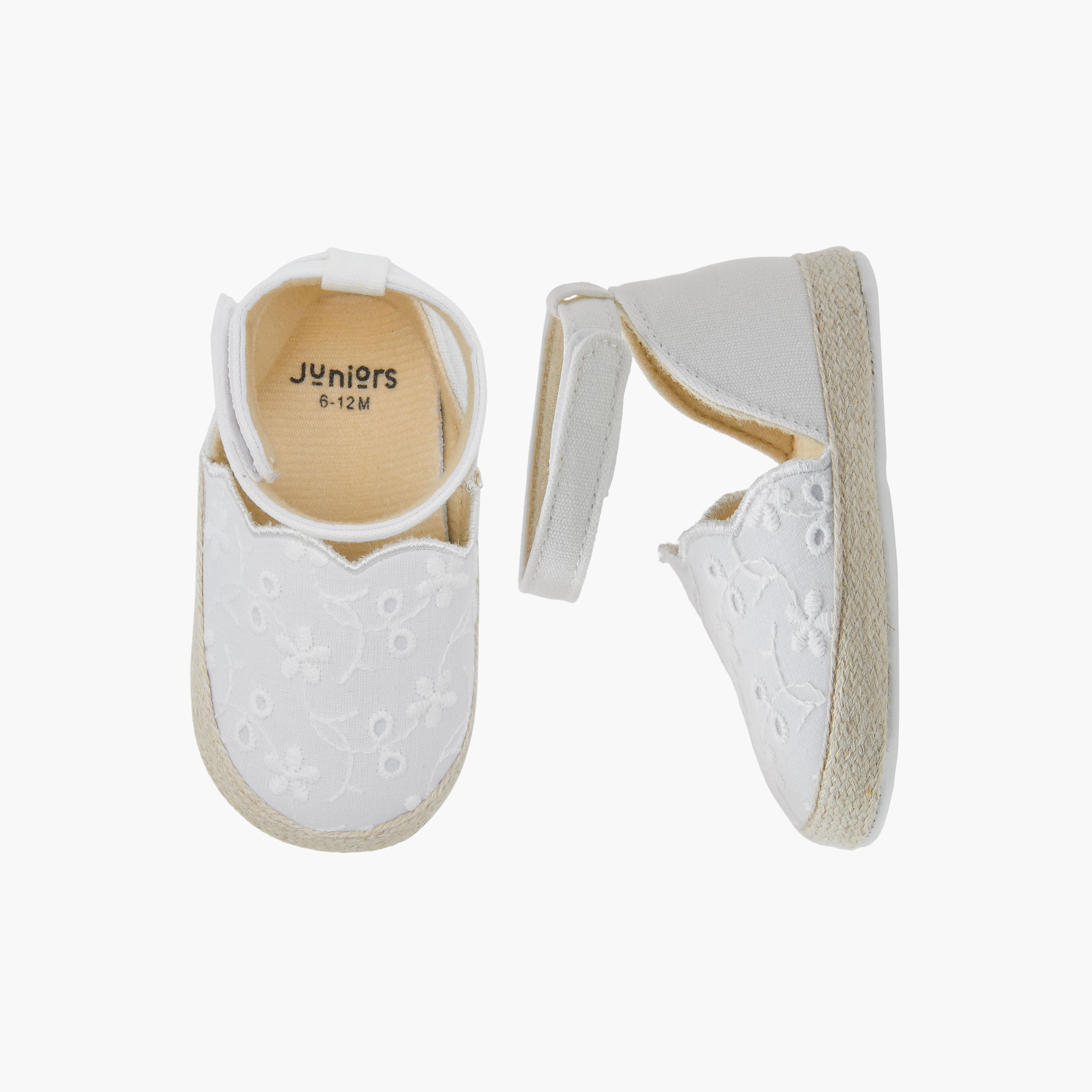 Juniors Soft Shoes with Hook and Loop Closure, Embroidered Design - White / 18-24 mths