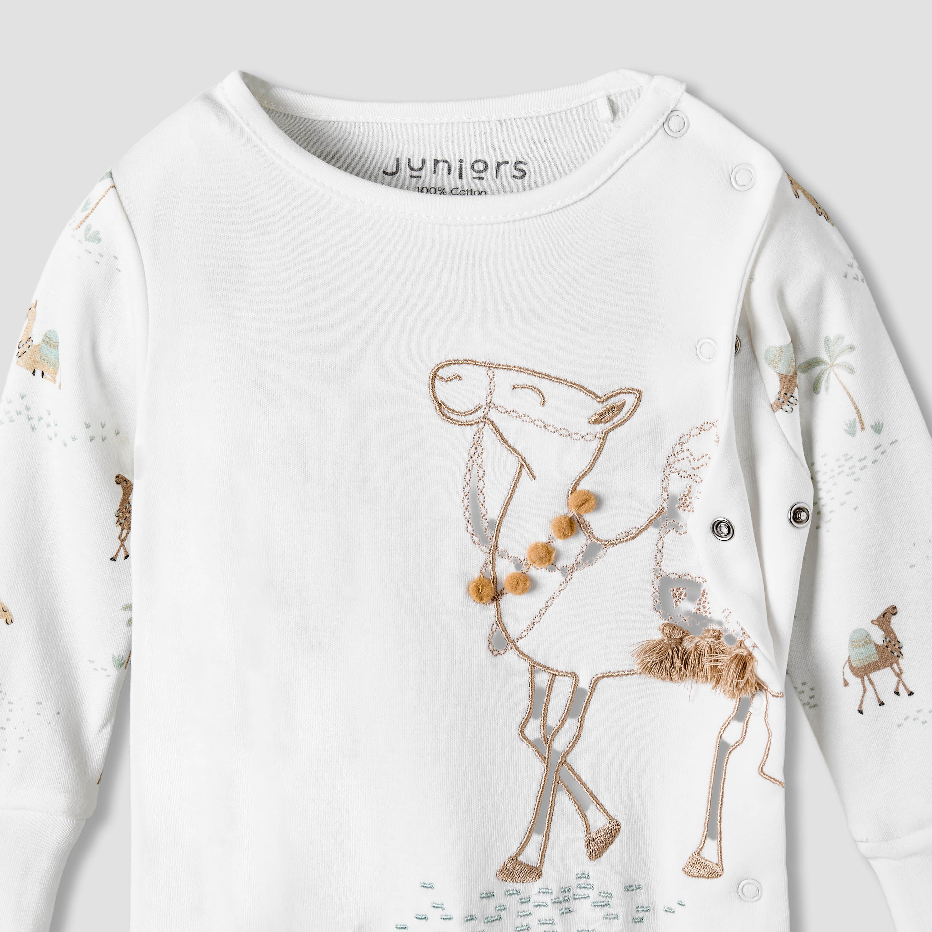 Juniors Cotton Round Neck Long Sleeves Sleepsuit with Camel Print