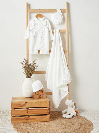 Giggles Collared Long Sleeves T-shirt and Dungaree Set with Applique Design-baby-boys-clothing-setsandcoords-image-6