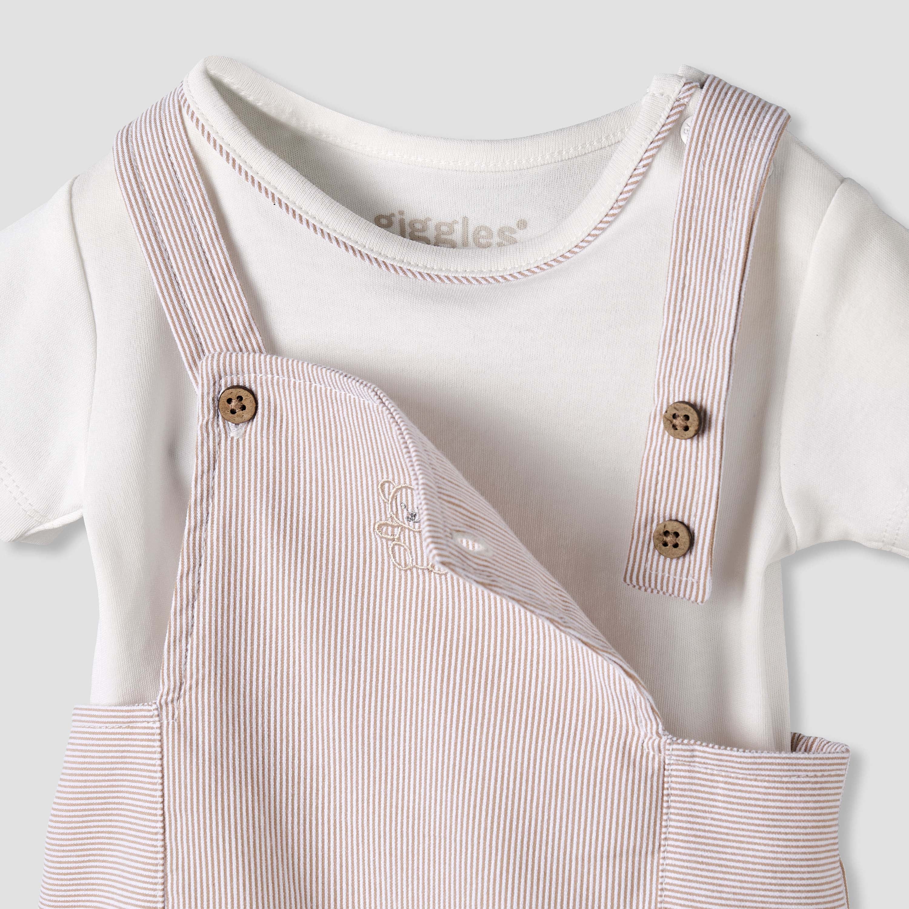 Giggles Round Neck Short Sleeve T-shirt and Dungaree Set with Snap Button Closure